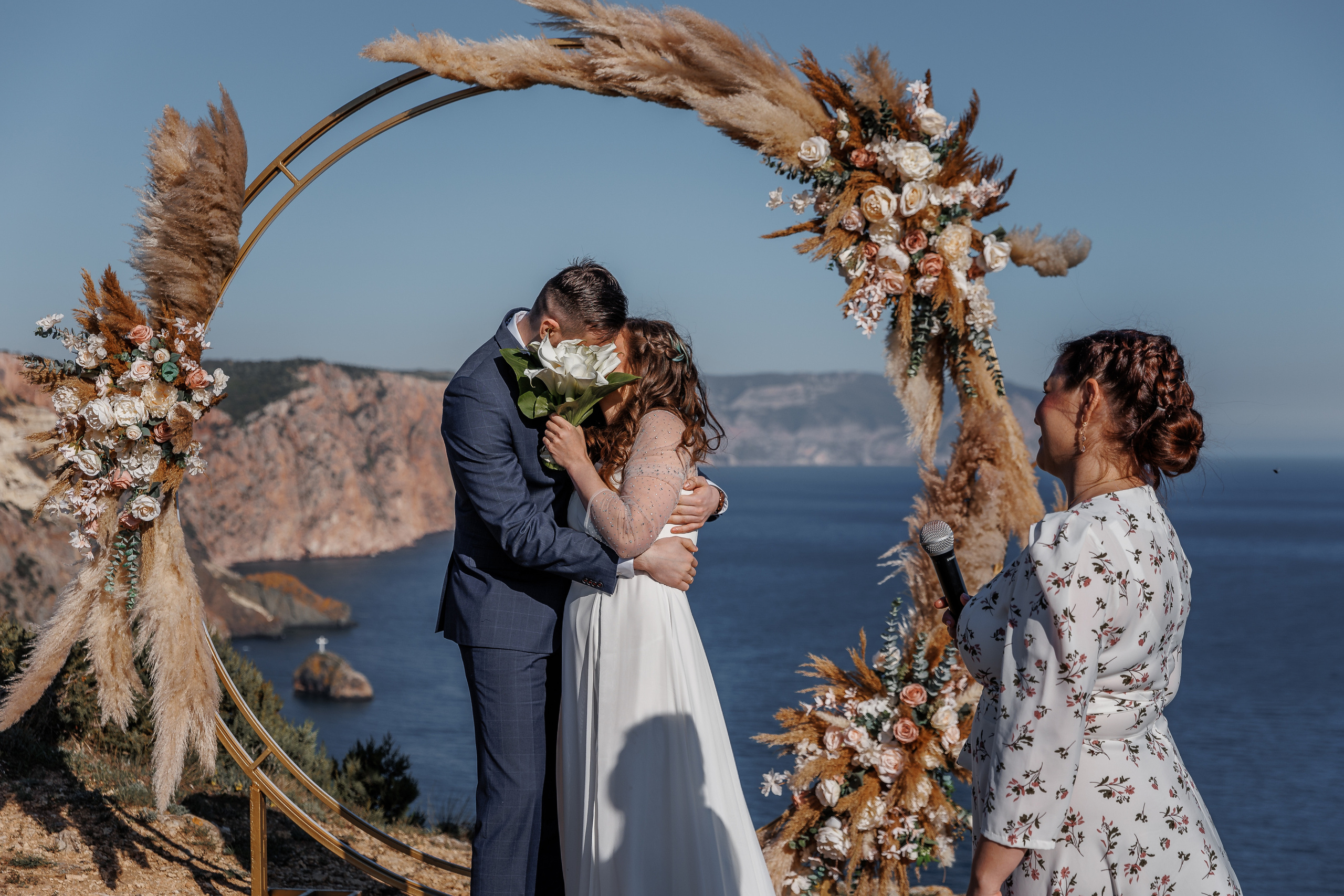 Весенний Фиолент. Анонс свадьбы Марины и Андрея. Свадебный фотограф в Крыму и Севастополе Ольга Баскакова