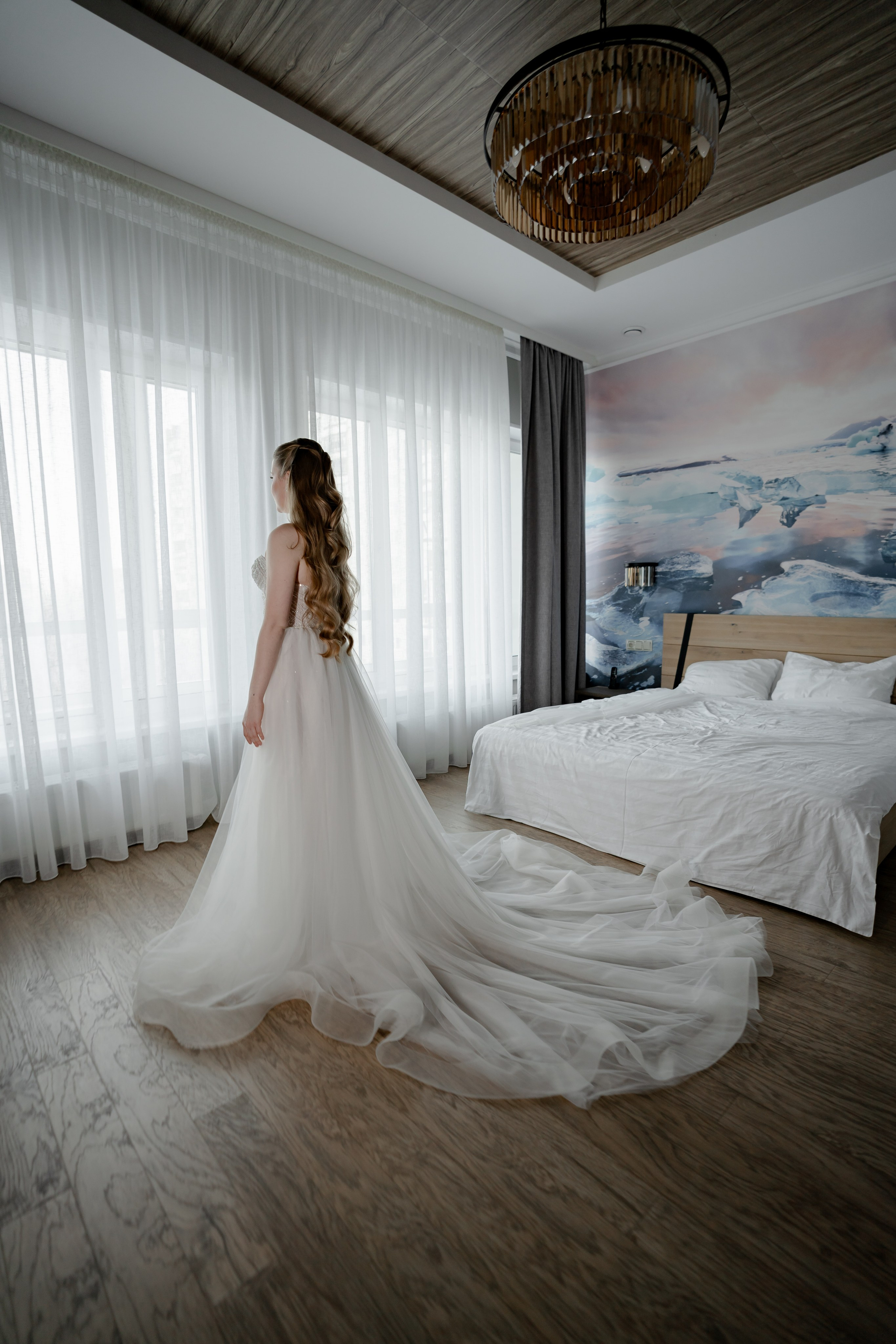 СВАДЕБНАЯ СЬЕМКА СБОРОВ В ОТЕЛЕ И ВЫЕЗД НА ЦЕРЕМОНИЮ (СНЯТО В СИБИРЕ В НИЖНЕВАРТОВСКЕ). Профессиональный фотограф, Санкт-Петербург — Виктория Богомолова