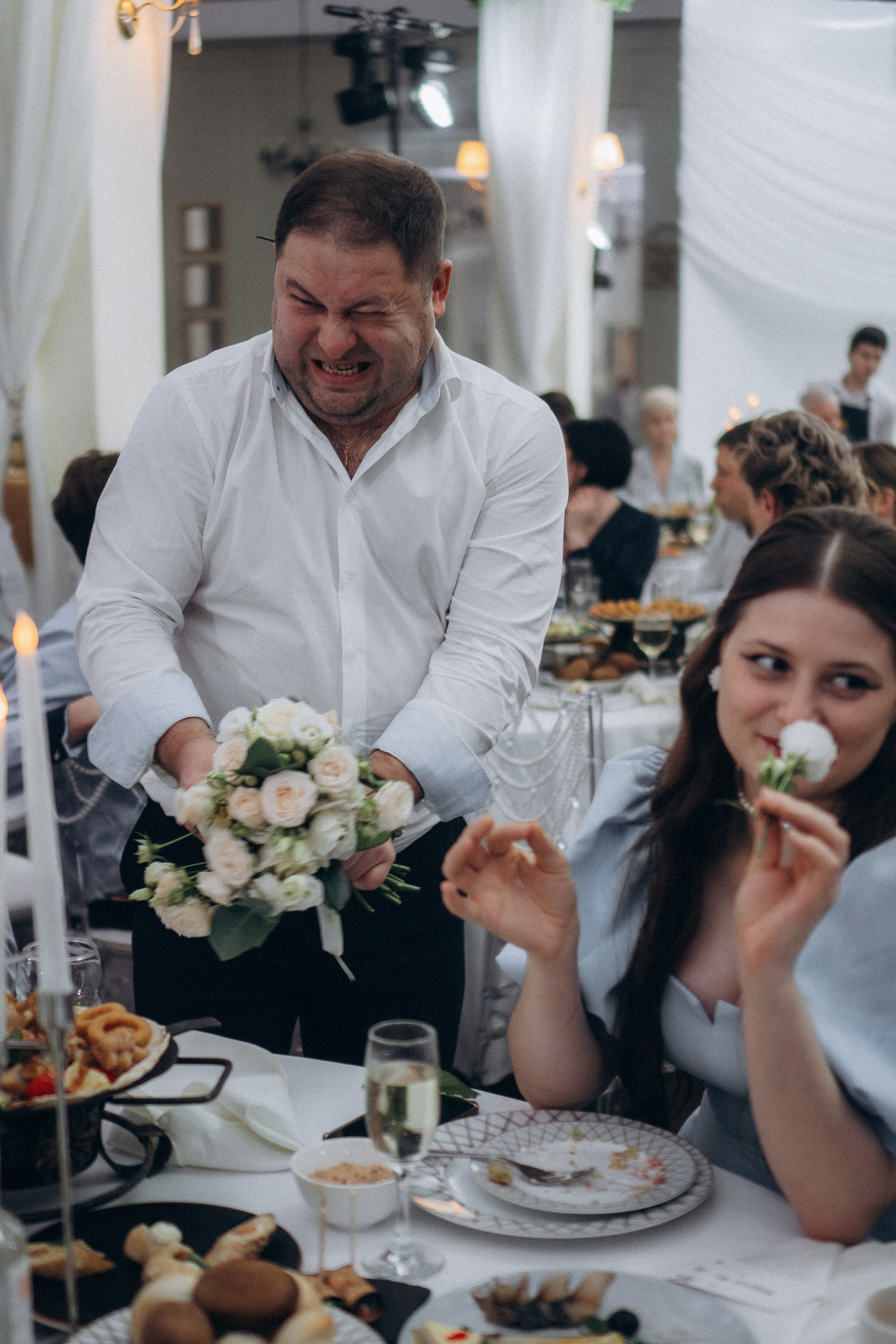 СВАДЕБНАЯ СЬЕМКА СБОРОВ В ОТЕЛЕ И ВЫЕЗД НА ЦЕРЕМОНИЮ (СНЯТО В СИБИРЕ В НИЖНЕВАРТОВСКЕ). Профессиональный фотограф, Санкт-Петербург — Виктория Богомолова