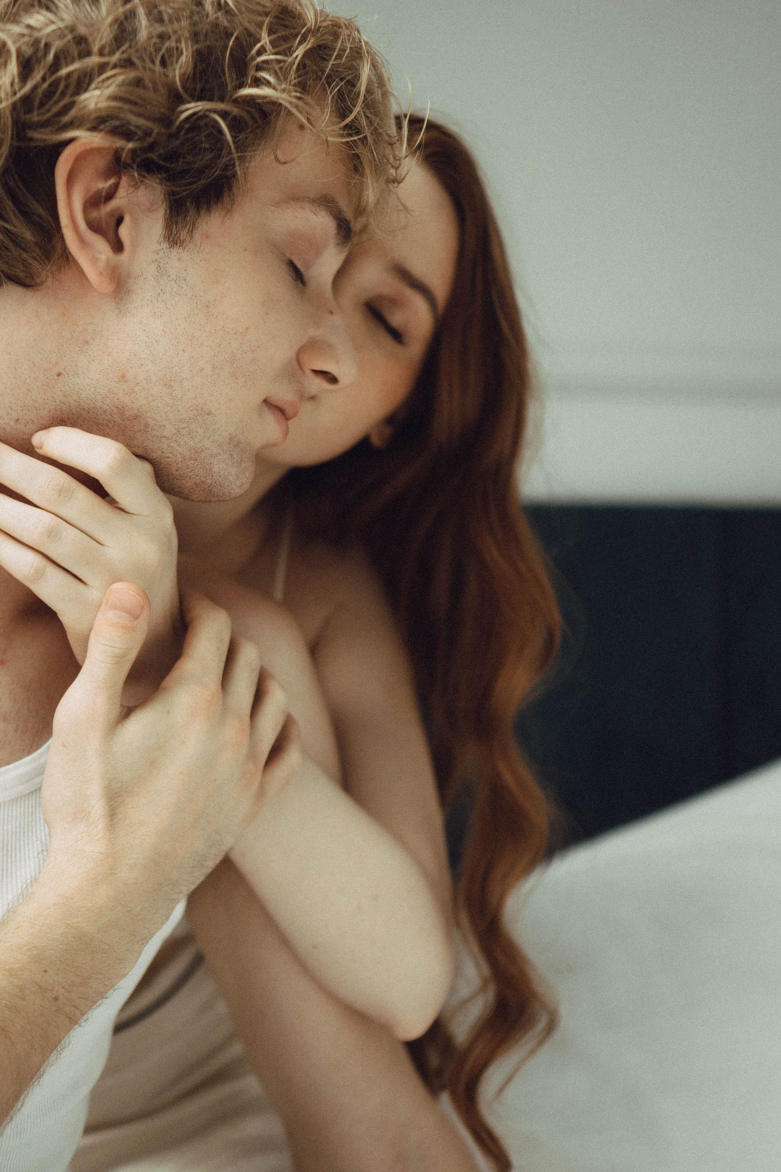 СВАДЕБНАЯ СЬЕМКА В ОТЕЛЕ. СБОРЫ ЖЕНИХА И НЕВЕСТЫ И ТАКЖЕ ТОР И ПОДГОТОВКА К ПРОГУЛКЕ. Профессиональный фотограф, Санкт-Петербург — Виктория Богомолова