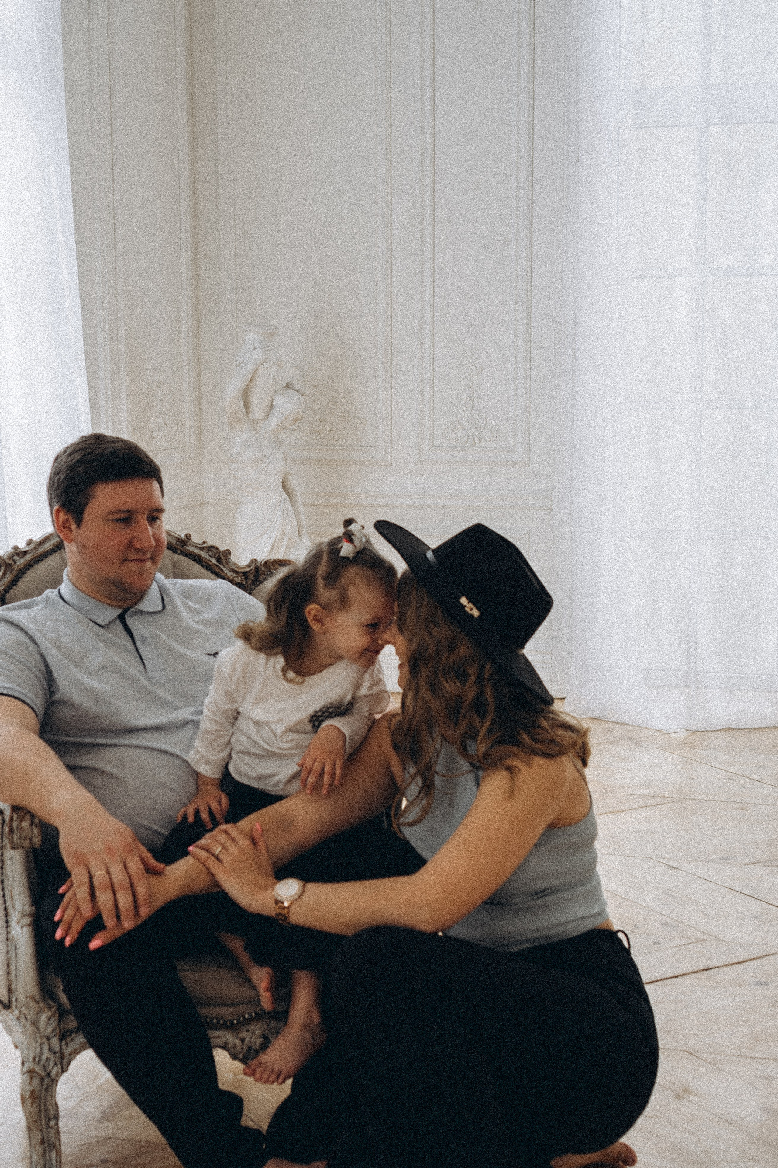 Семейная история в студии. Профессиональный фотограф, Санкт-Петербург — Виктория Богомолова