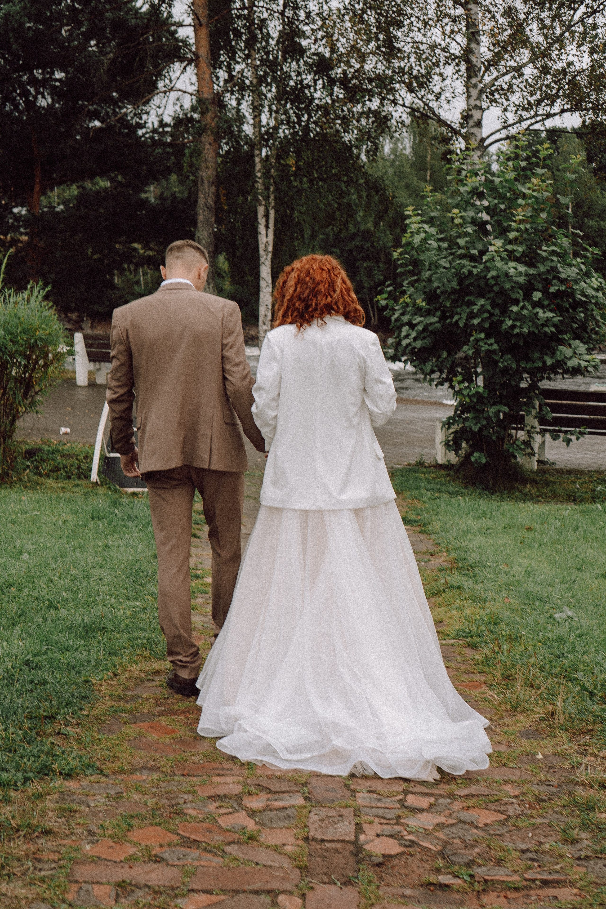 СВАДЕБНАЯ ФОТОСЕССИИЯ ПАРЫ В ГОРОДЕ ПРИОЗЕРСК В СОСНОВОМ ЛЕСУ И С ПИКАПОМ. Профессиональный фотограф, Санкт-Петербург — Виктория Богомолова