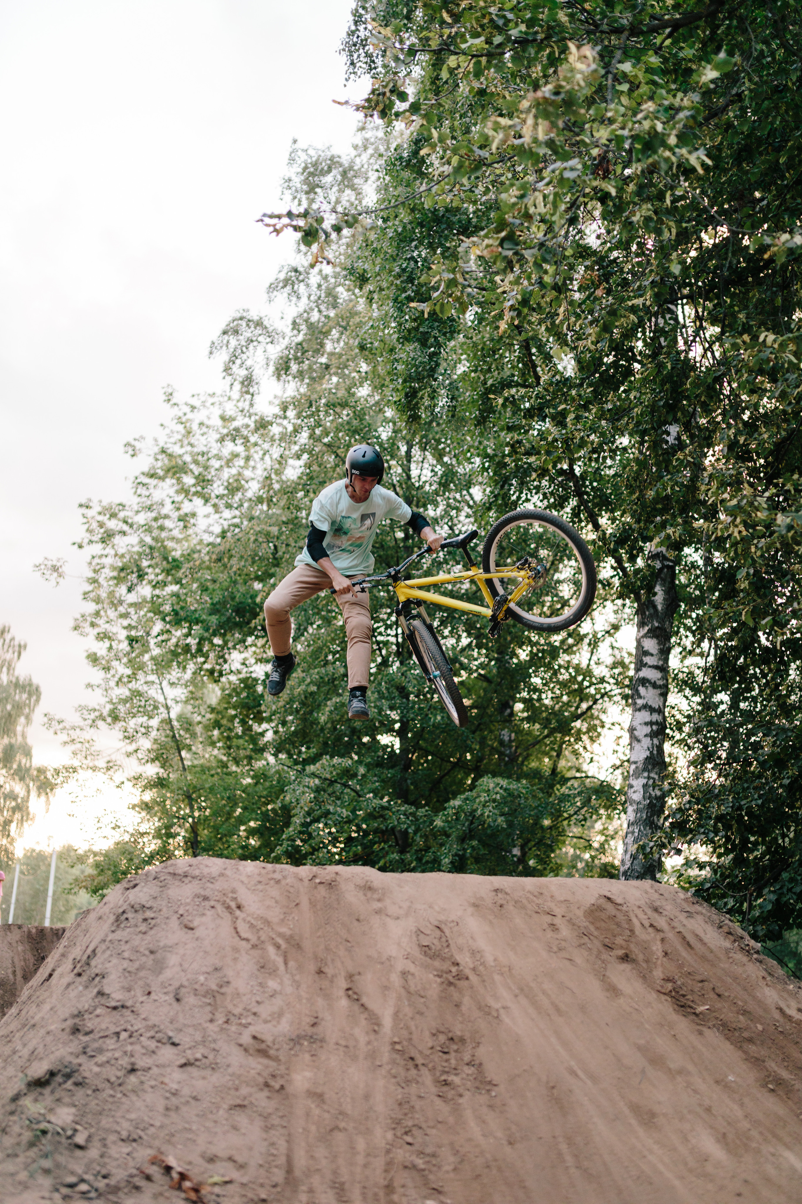 Dirt & Mtb. Nadezhdin Studio