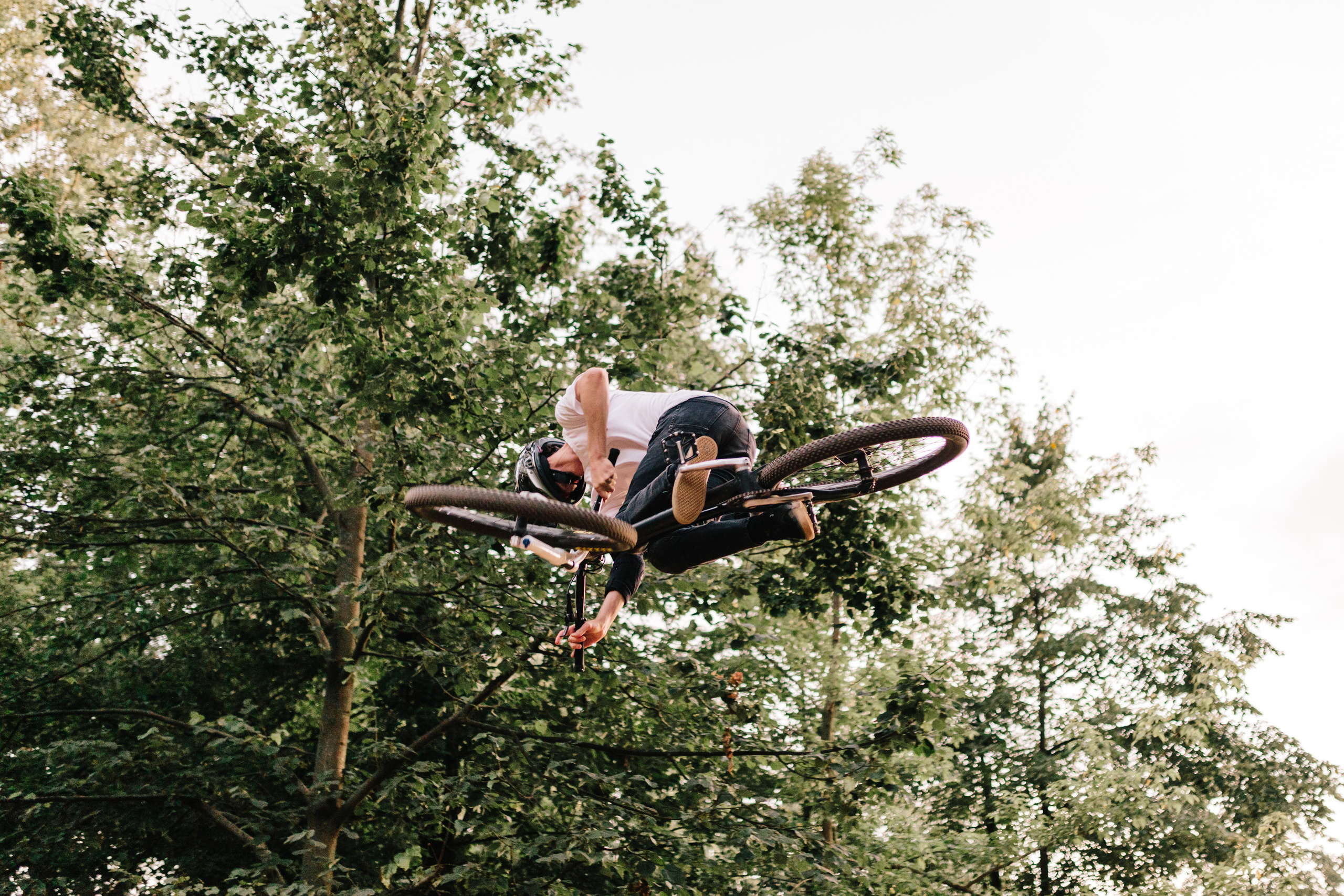 Dirt & Mtb. Nadezhdin Studio