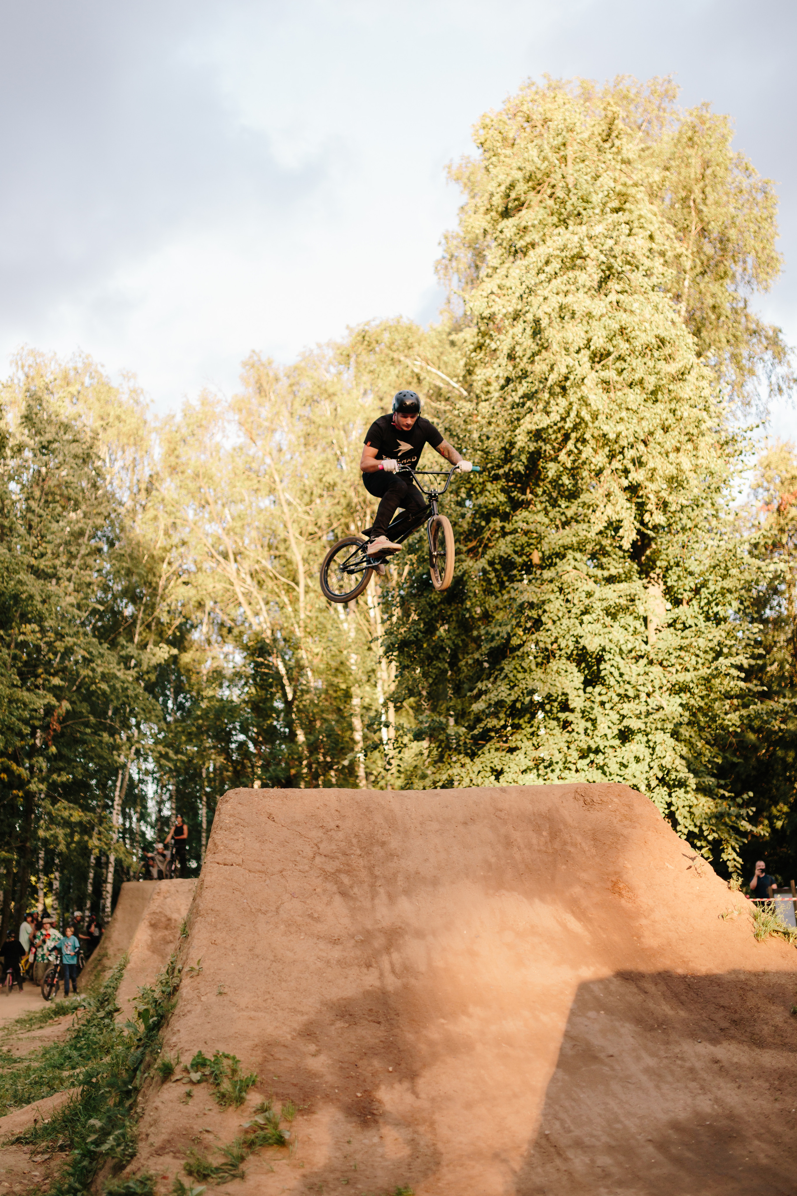 Dirt & Mtb. Nadezhdin Studio