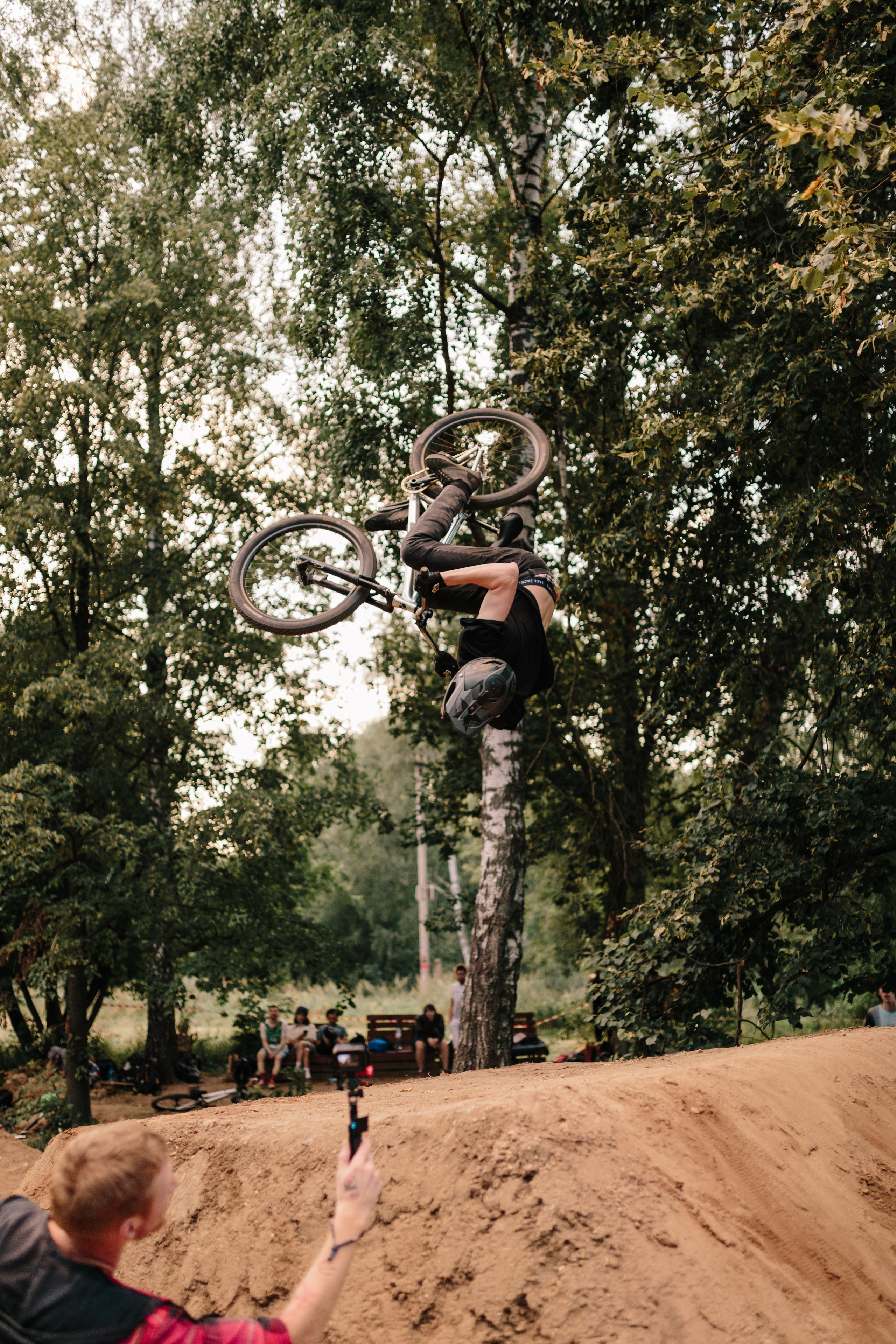 Dirt & Mtb. Nadezhdin Studio