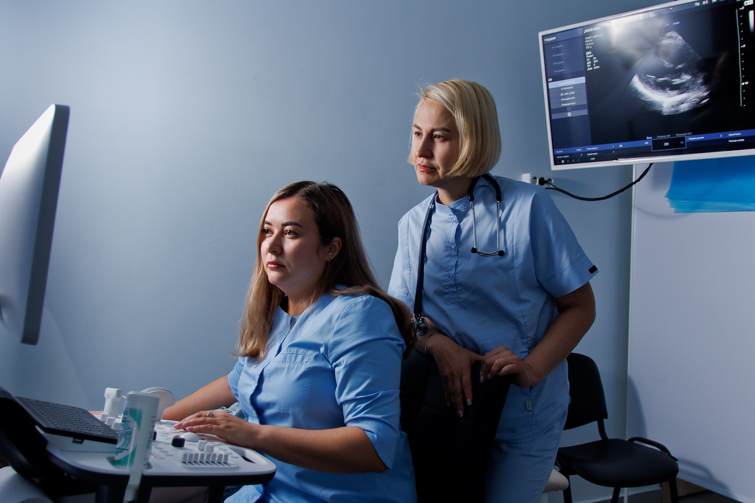 Фотосессия в Медцентре «Секрет здоровья». Свадебный фотограф