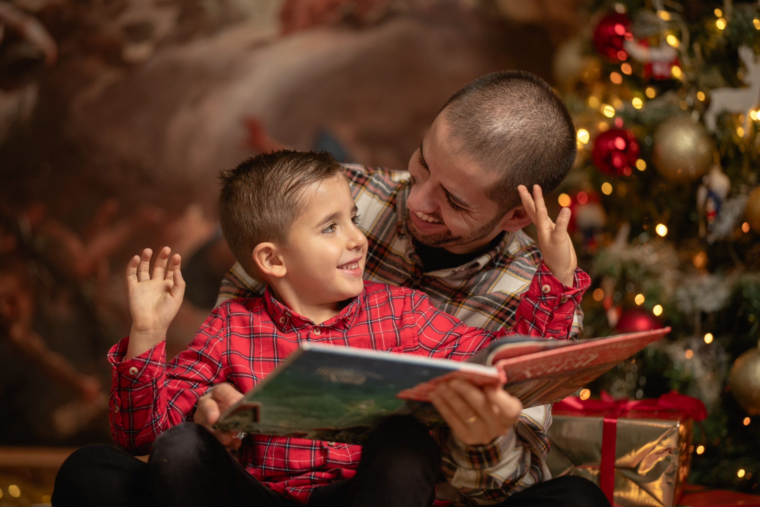 CATIA AND HER FAMILY. Anastasiia Antoniuk portrait, family and couple photographer, Portugal