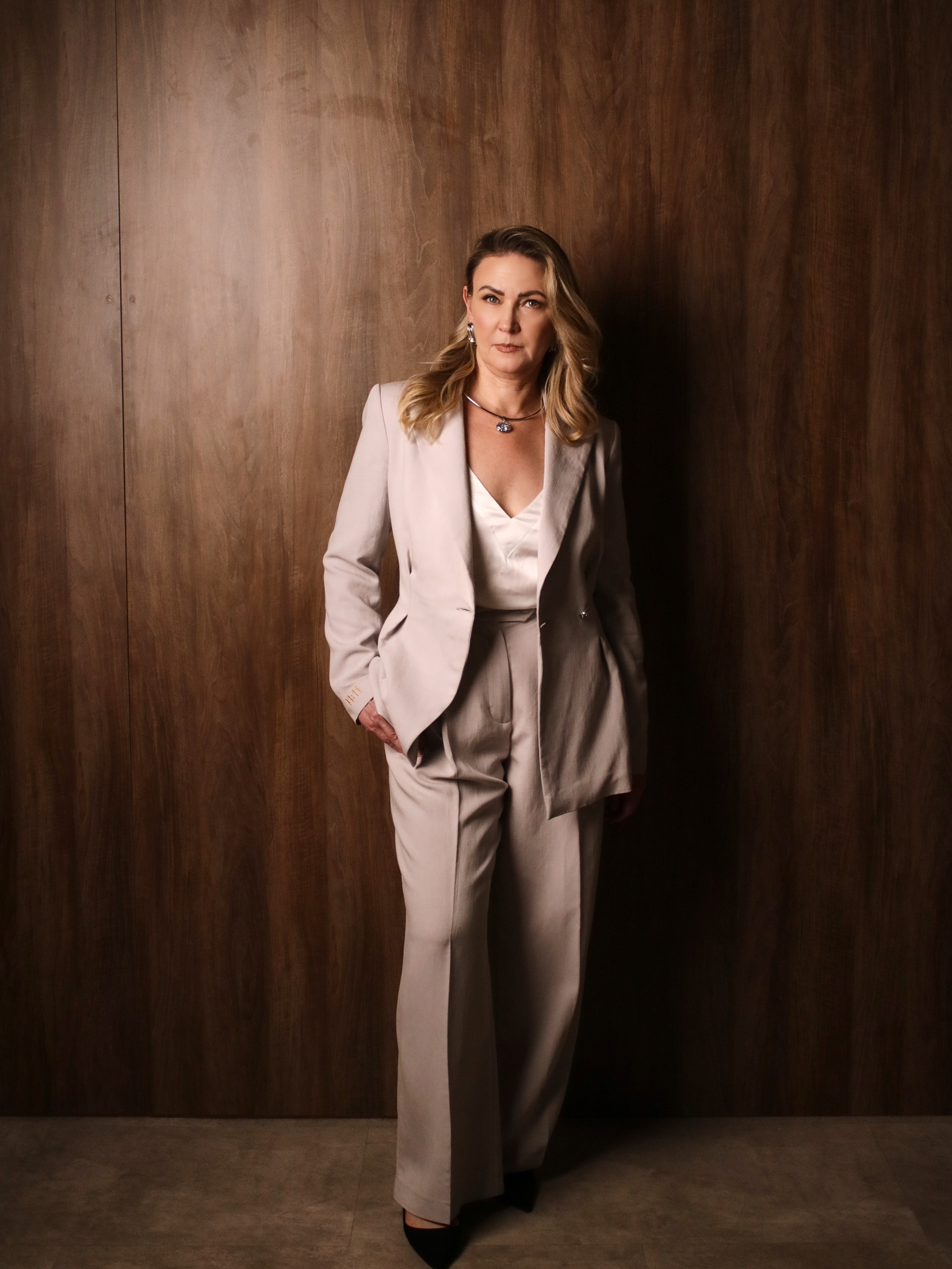 Toomuch. Фотограф и продюсер fashion-съемок в Санкт-Петербурге