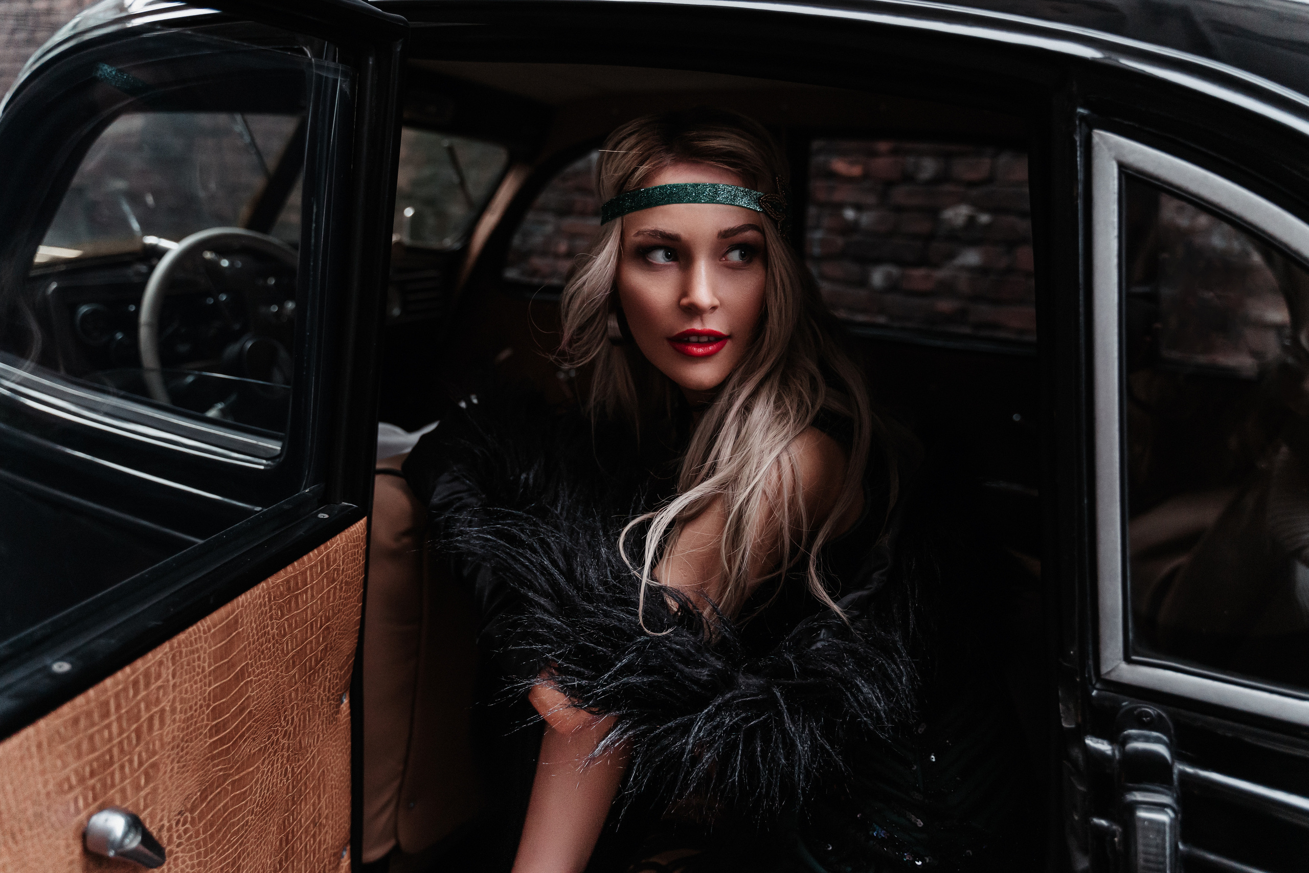 Фотопроект с ретро-автомобилем. Фотограф в Санкт-Петербурге Кудрина Альбина