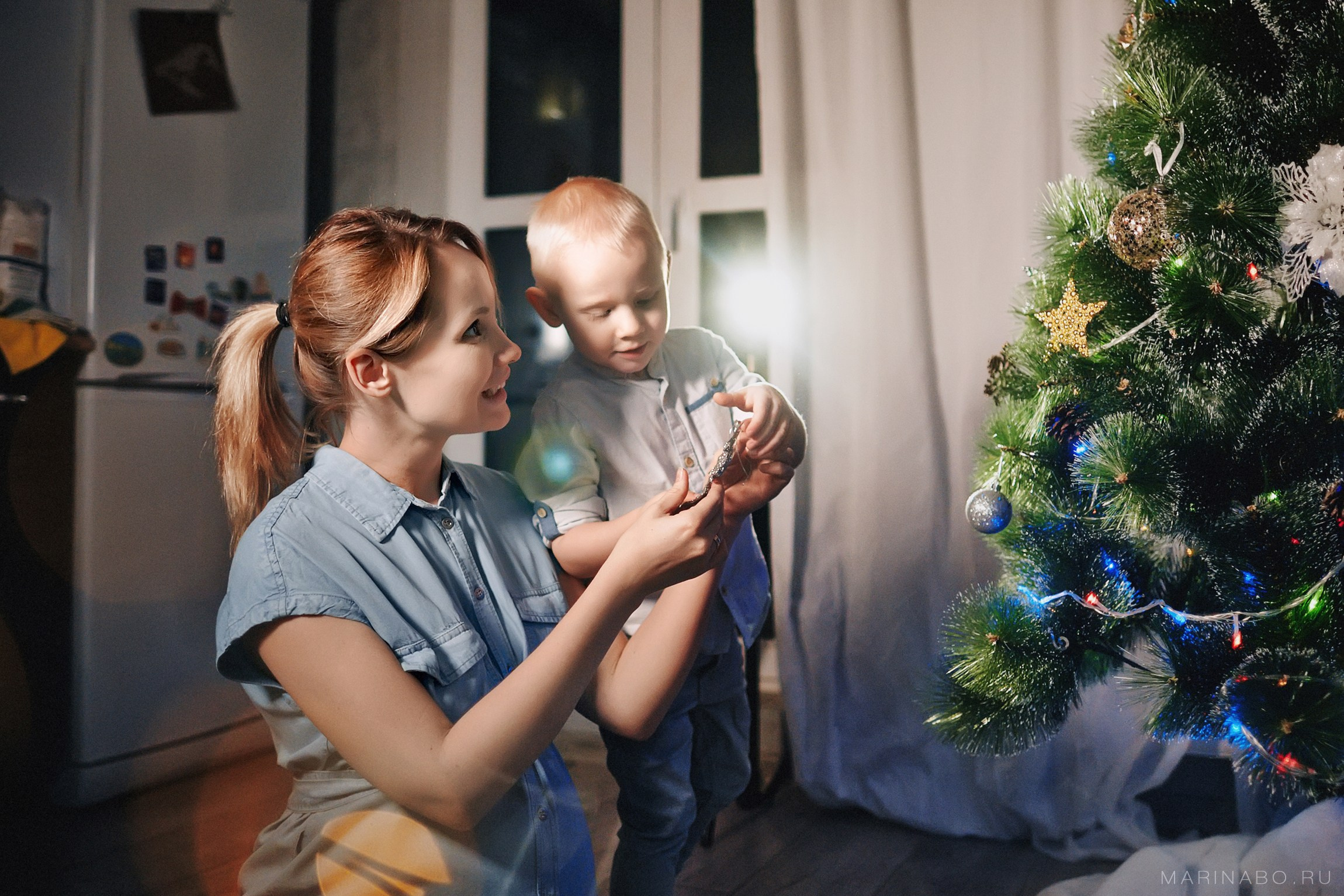 В гостях, новогодняя, домашняя фотосъемка в Санкт-Петербурге. Семейный Lifestyle фотограф в Санкт-Петербурге Марина Бокшицкая