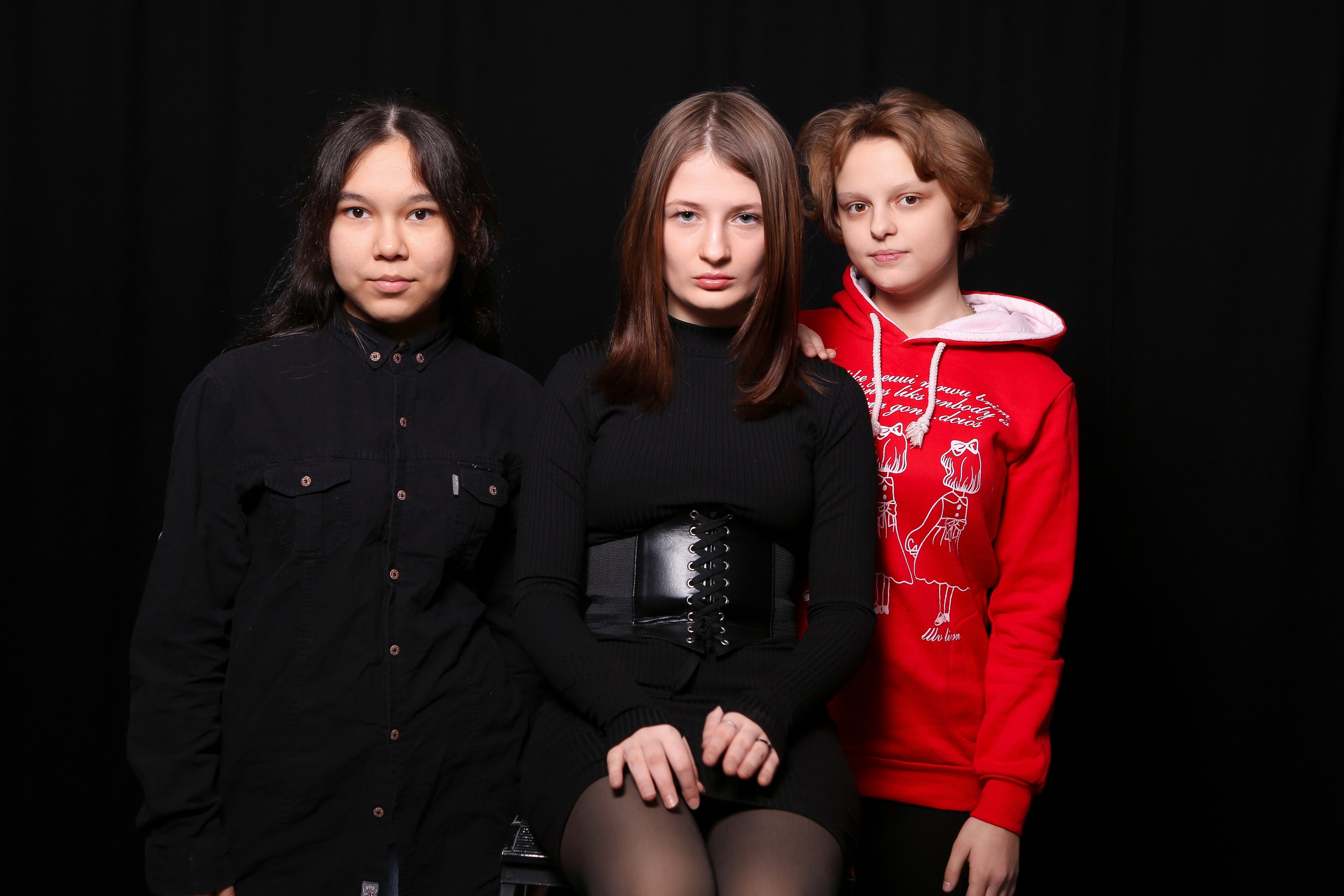 ШКОЛЬНАЯ ФОТОСЕССИЯ В СТУДИИ. ТВОЙ АЛЬБОМ / ТВОИ ПРАВИЛА