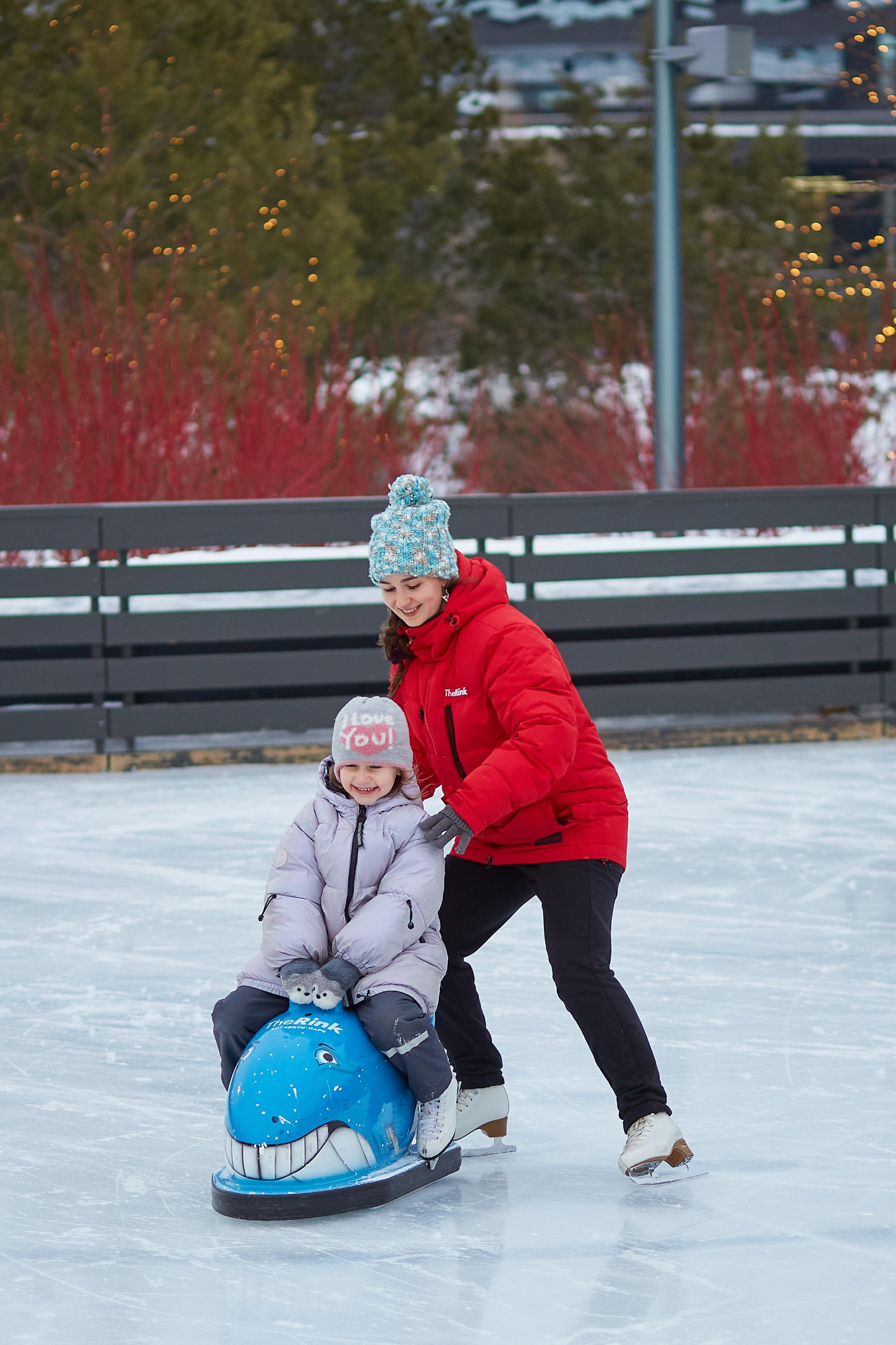 Каток The Ring в Сколково. Александр Осин — корпоративный и семейный фотограф в Москве