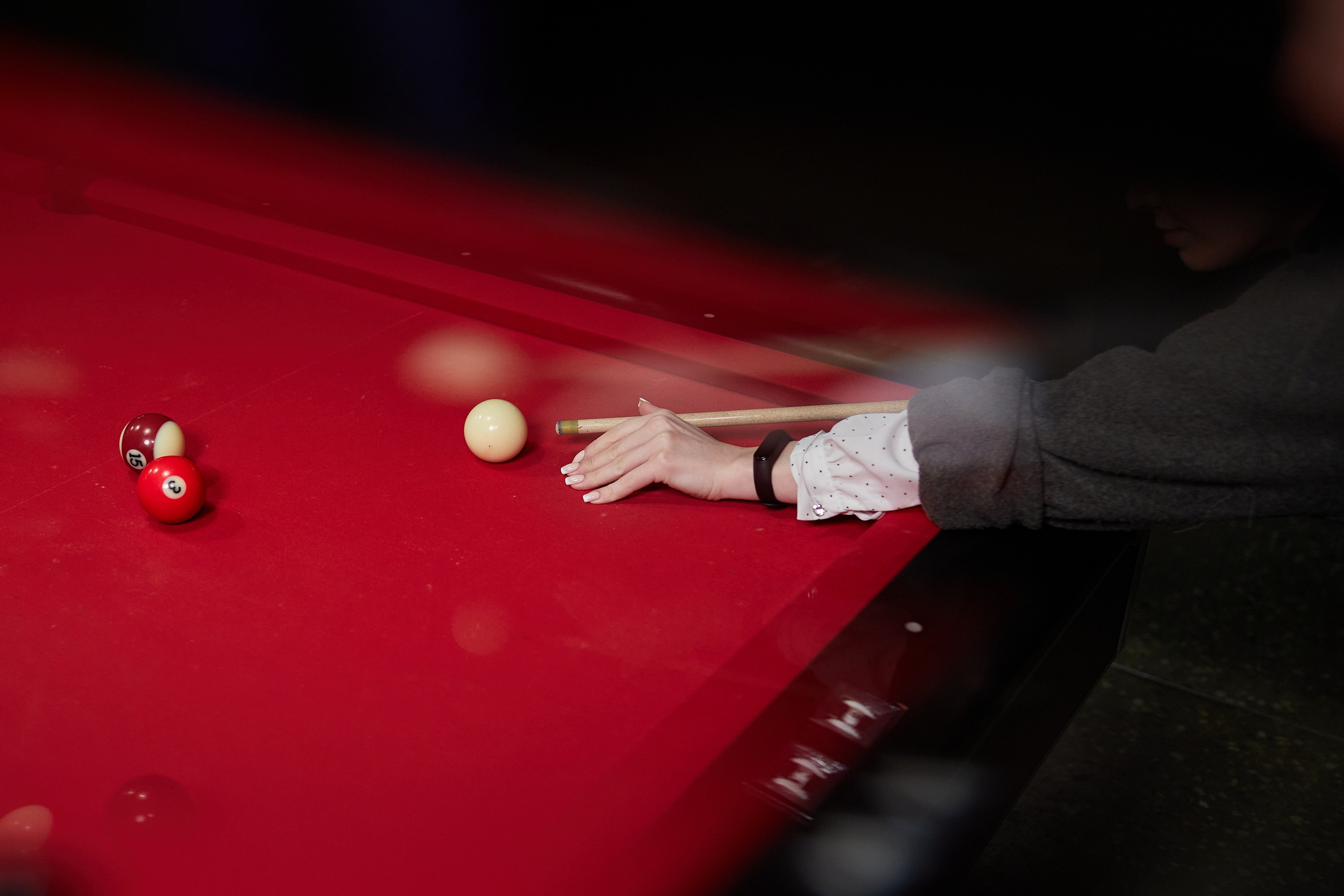 День Рождения в баре «Круглый шар». Александр Осин — корпоративный и семейный фотограф в Москве