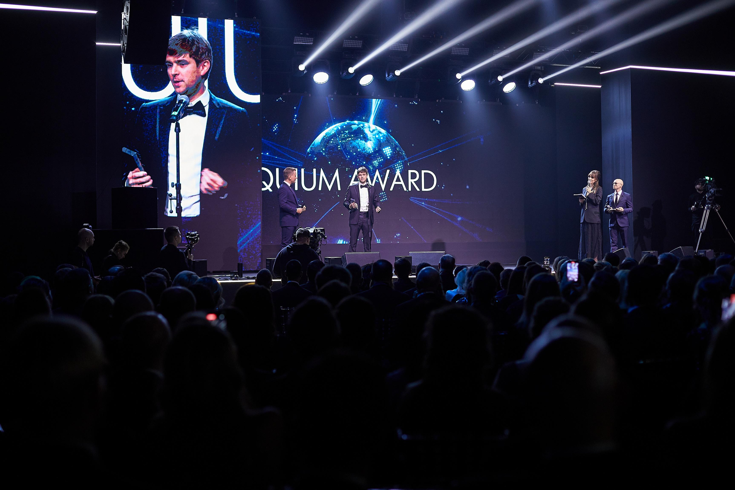 EQUIUM AWARDS. Александр Осин — корпоративный и семейный фотограф в Москве