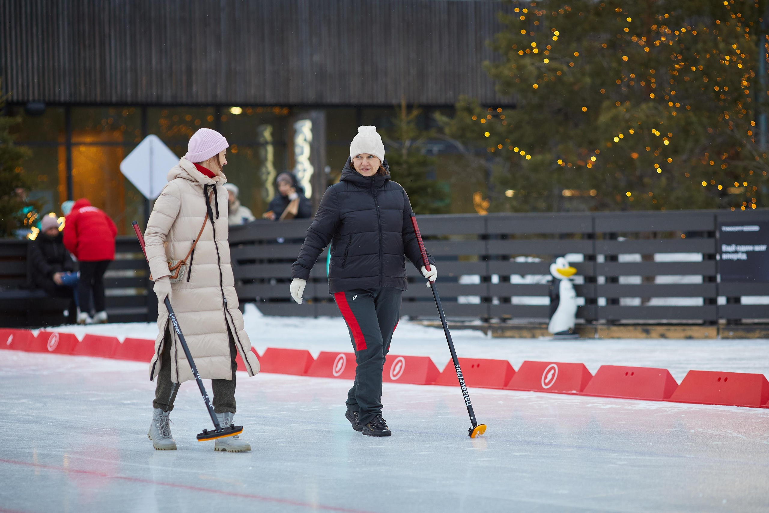 Каток The Ring в Сколково. Александр Осин — корпоративный и семейный фотограф в Москве