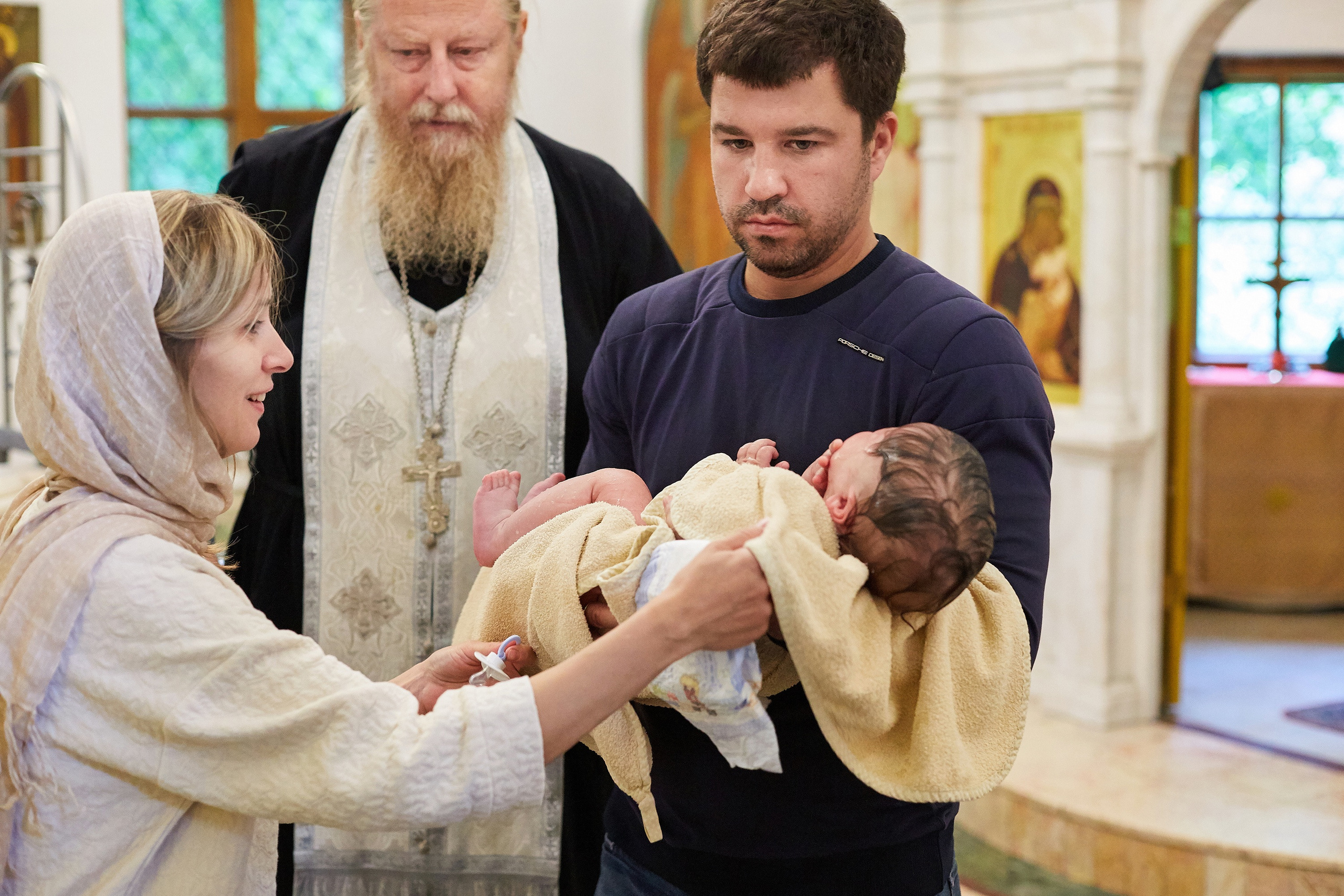 Крестины в Царицино. Александр Осин — корпоративный и семейный фотограф в Москве
