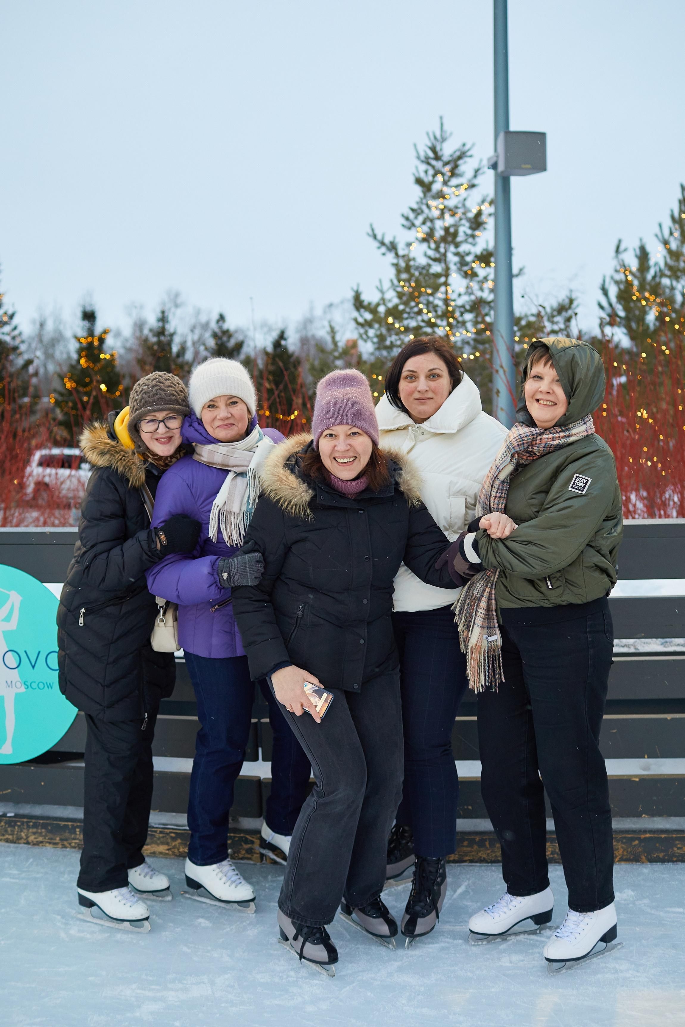 Каток The Ring в Сколково. Александр Осин — корпоративный и семейный фотограф в Москве