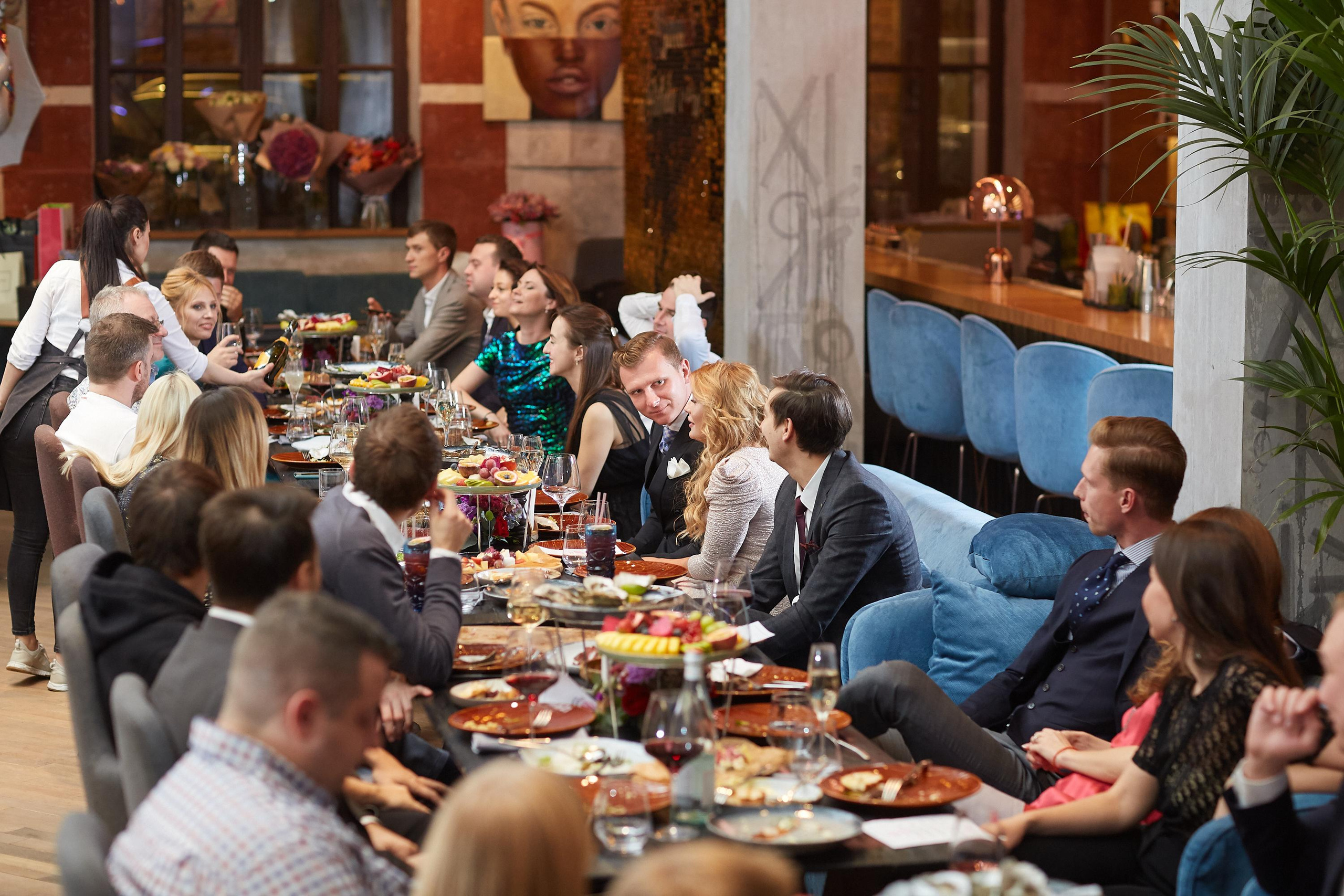 День Рождения в ресторане FADO. Александр Осин — корпоративный и семейный фотограф в Москве