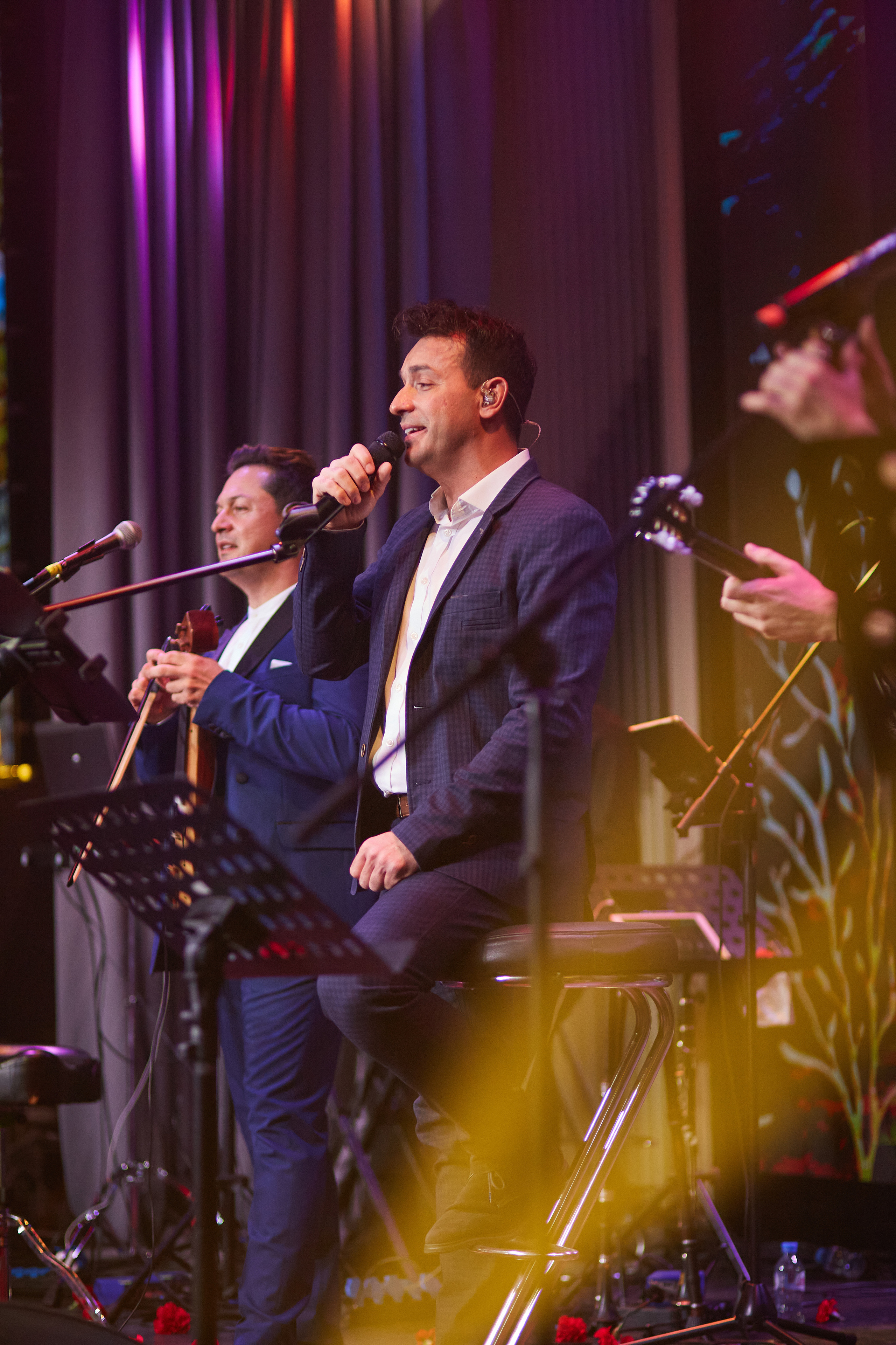 День Рождения в Греческом стиле. Александр Осин — корпоративный и семейный фотограф в Москве