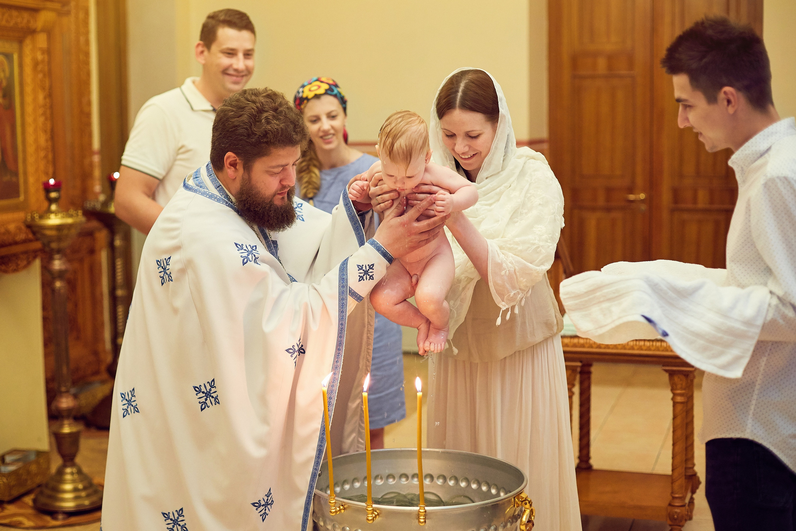 Александро-Невский храм. Александр Осин — корпоративный и семейный фотограф в Москве