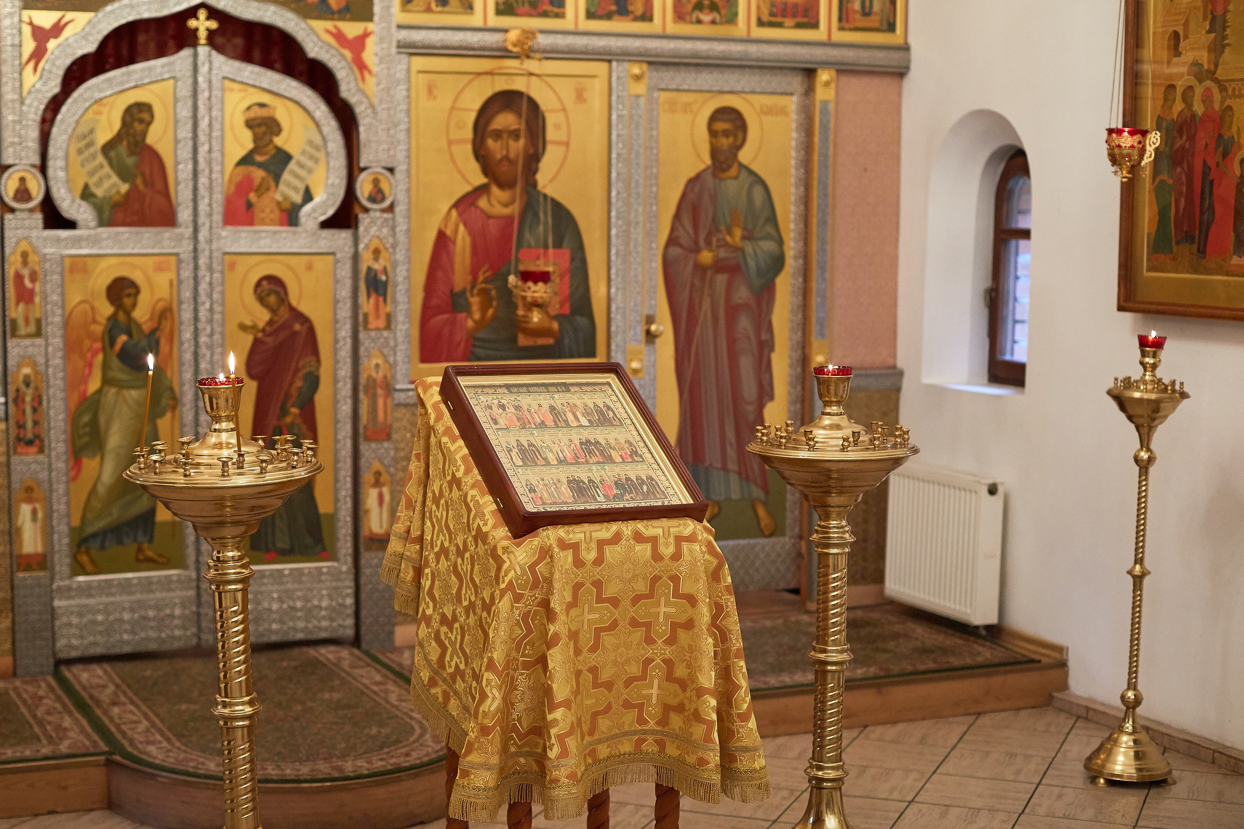 Храм Покрова Пресвятой Богородицы. Александр Осин — корпоративный и семейный фотограф в Москве