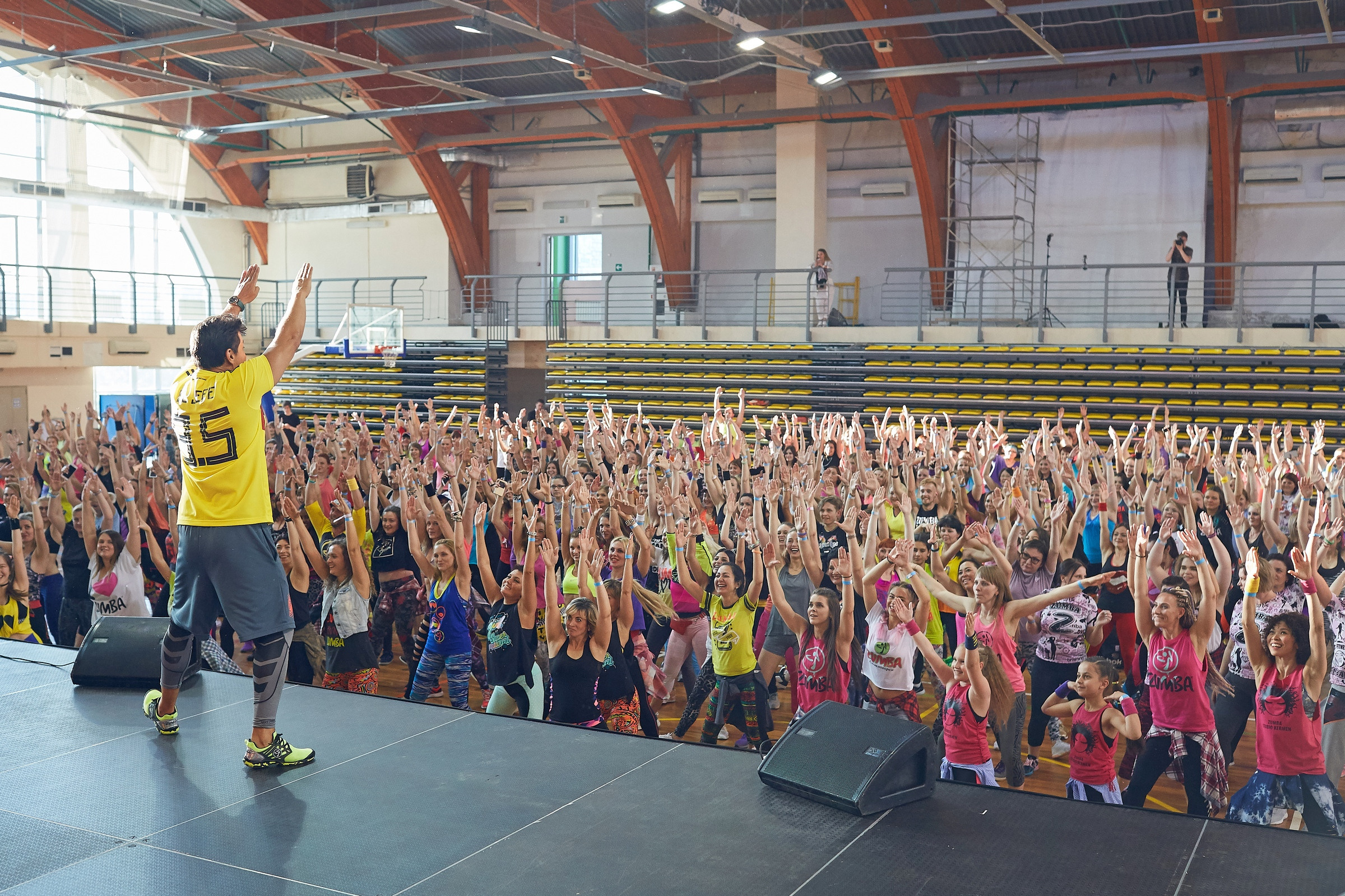 Создатель ZUMBA в Москве. Александр Осин — корпоративный и семейный фотограф в Москве