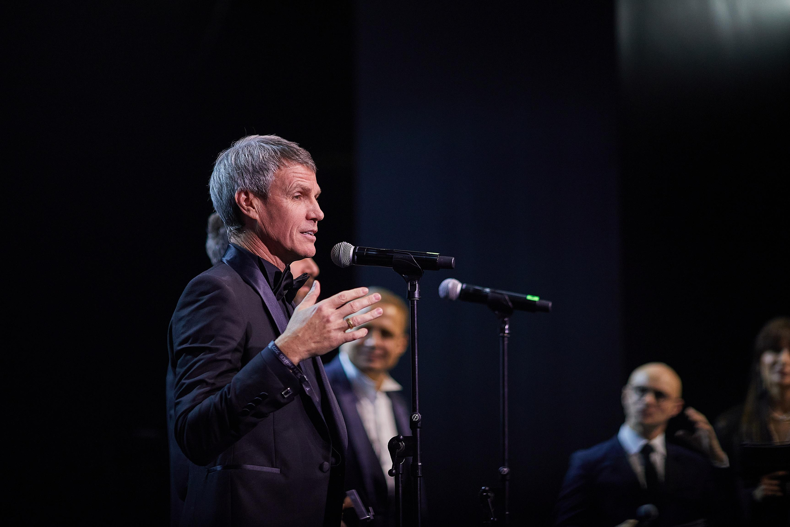 EQUIUM AWARDS. Александр Осин — корпоративный и семейный фотограф в Москве