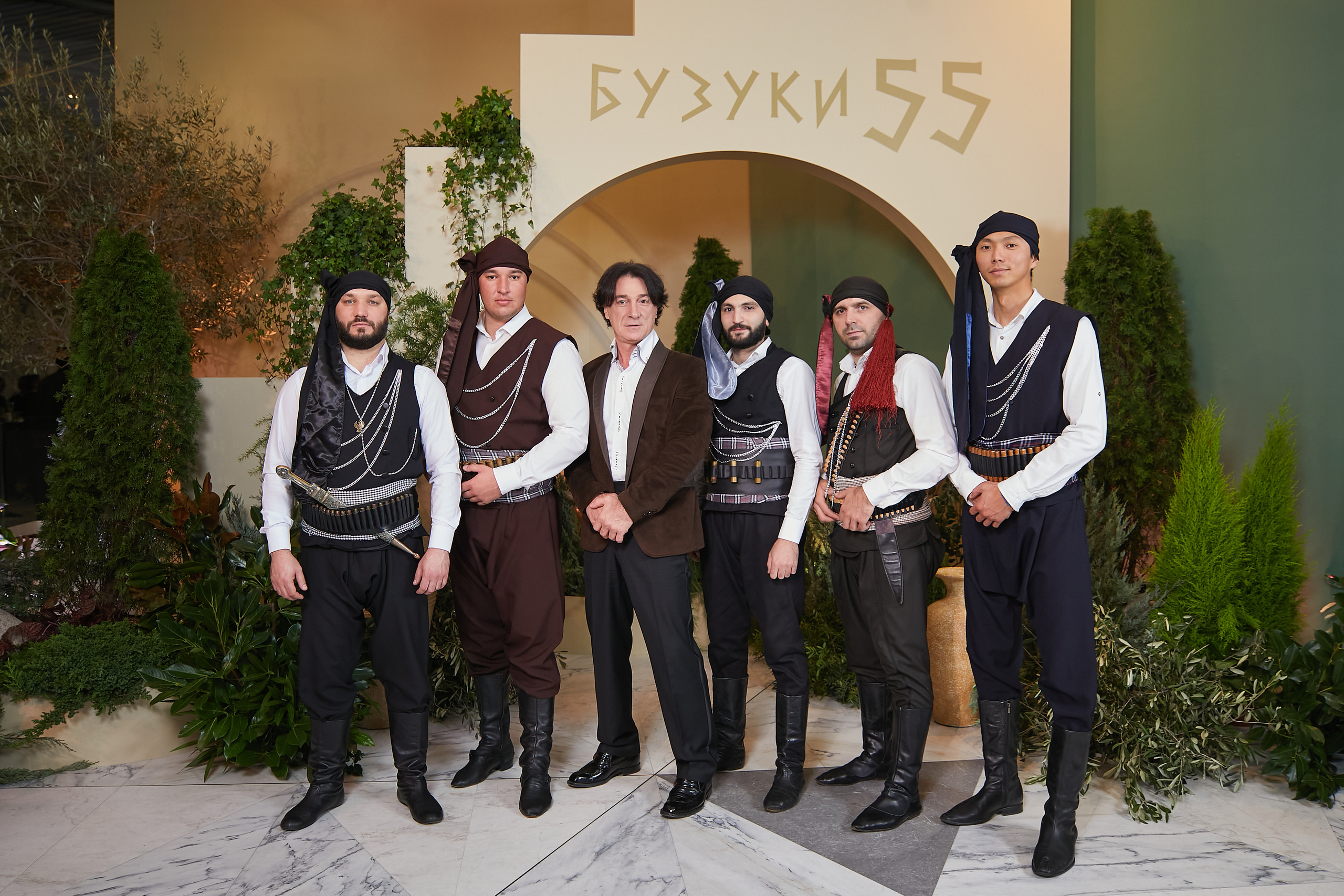 День Рождения в Греческом стиле. Александр Осин — корпоративный и семейный фотограф в Москве