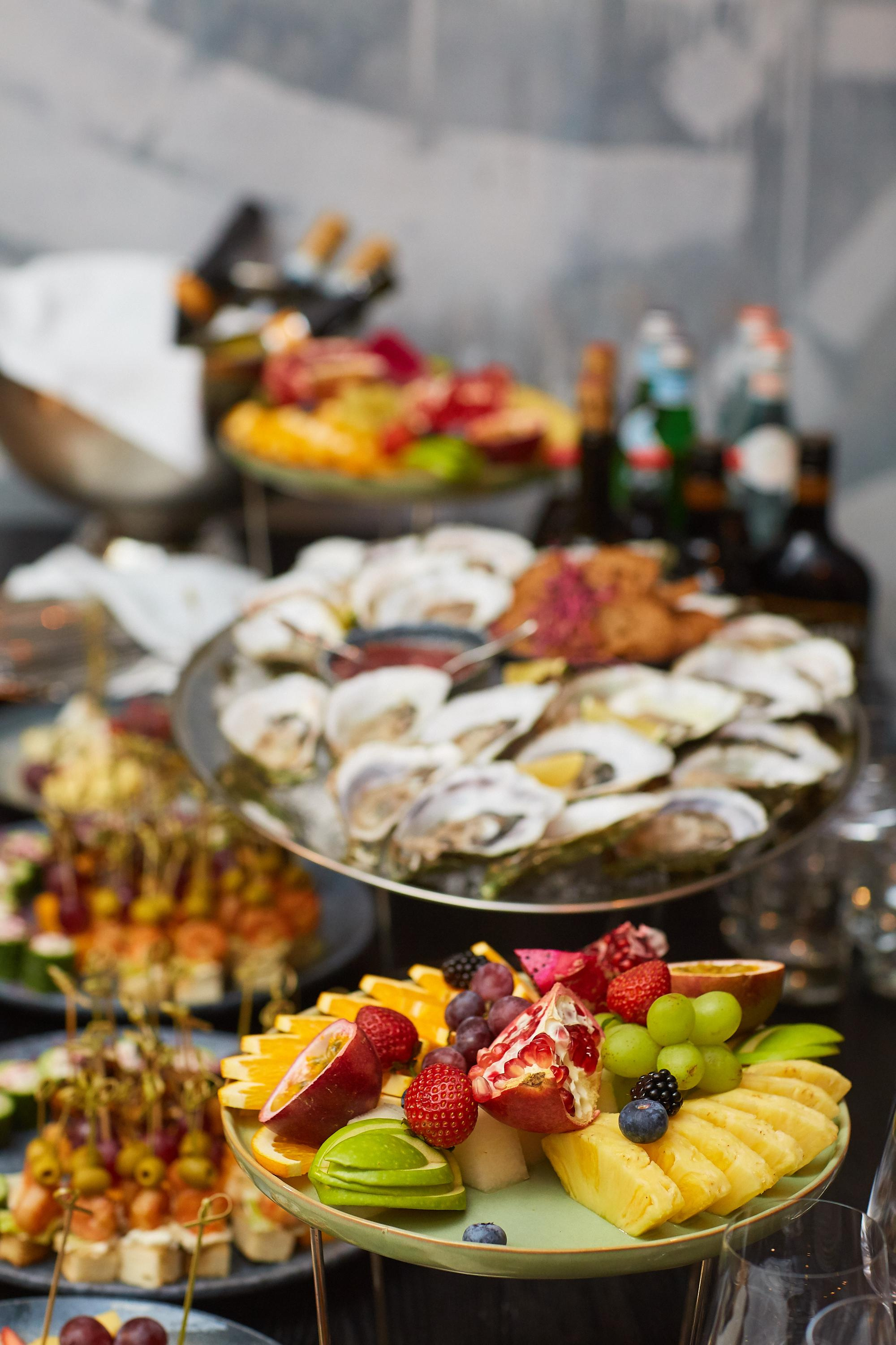 День Рождения в ресторане FADO. Александр Осин — корпоративный и семейный фотограф в Москве