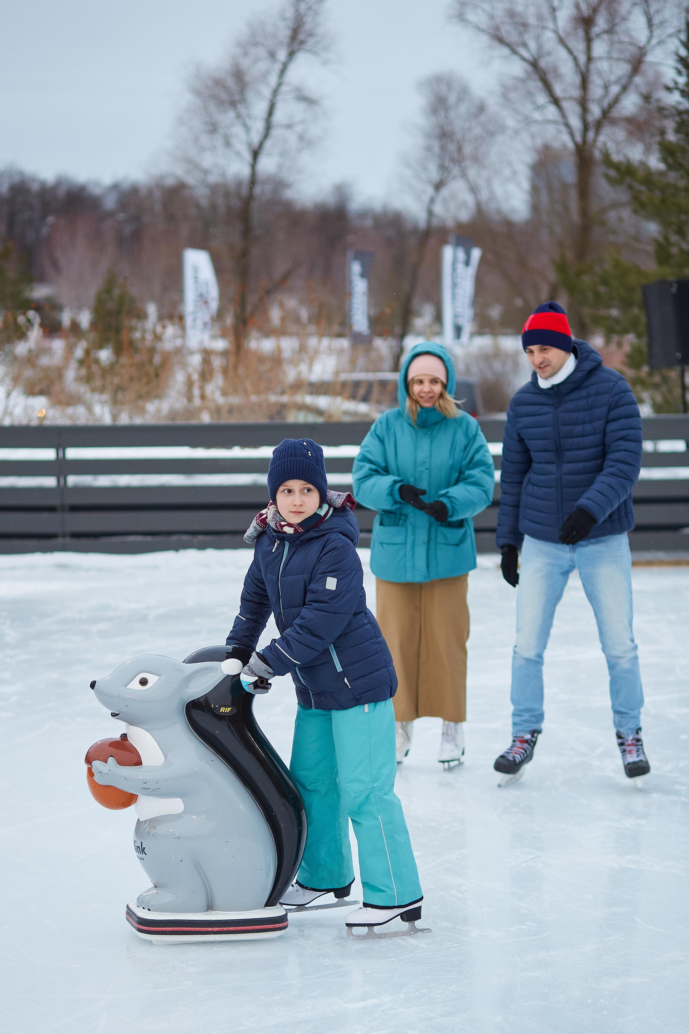 Каток The Ring в Сколково. Александр Осин — корпоративный и семейный фотограф в Москве