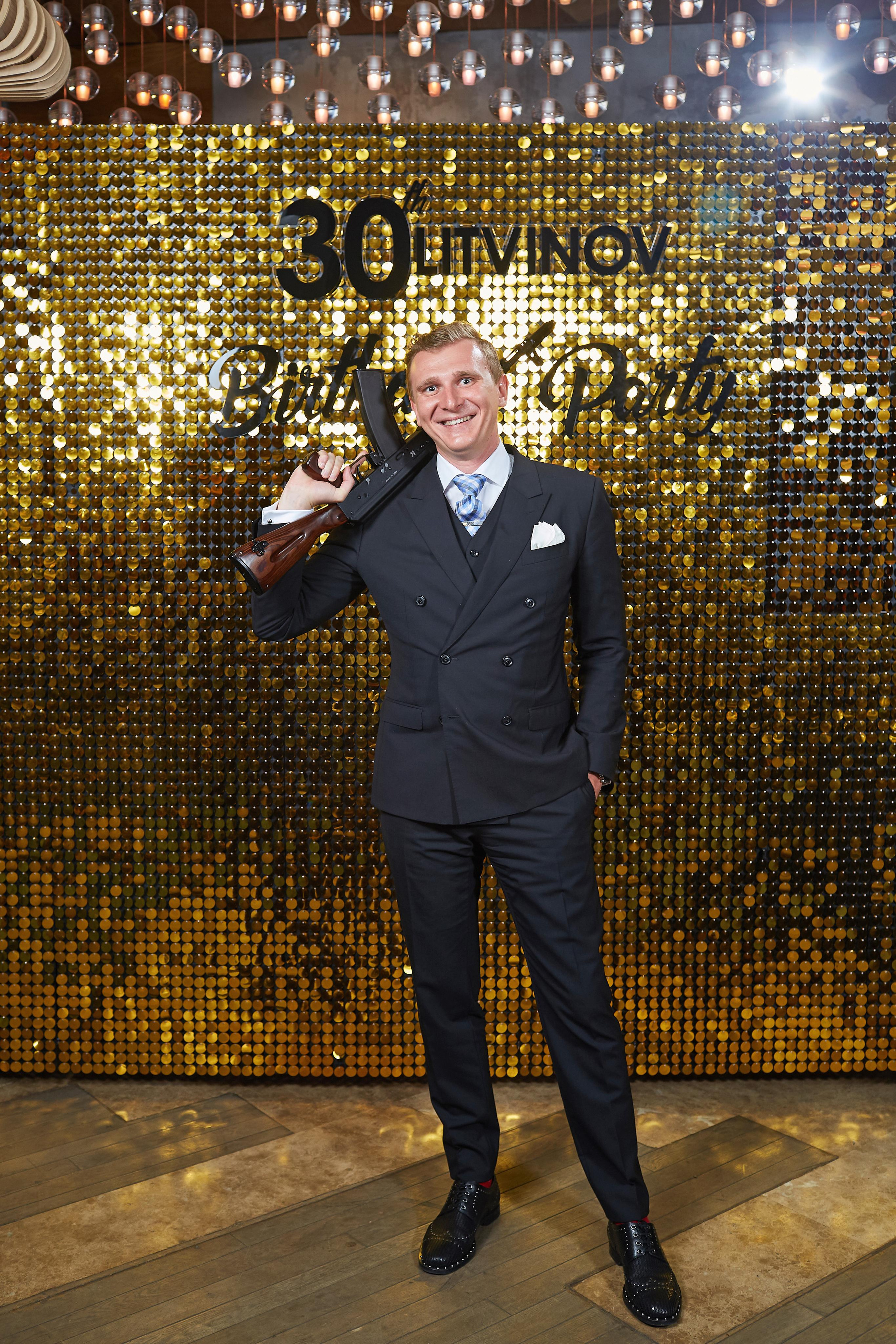 День Рождения в ресторане FADO. Александр Осин — корпоративный и семейный фотограф в Москве