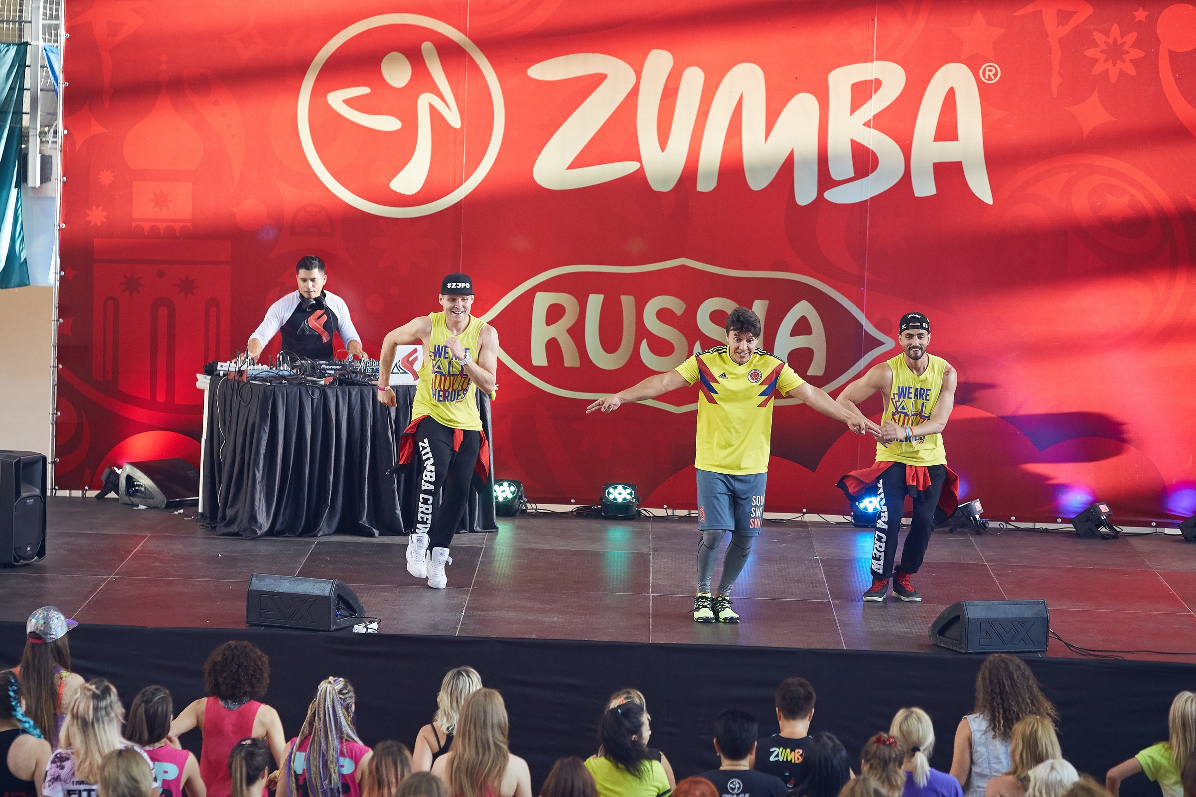 Создатель ZUMBA в Москве. Александр Осин — корпоративный и семейный фотограф в Москве