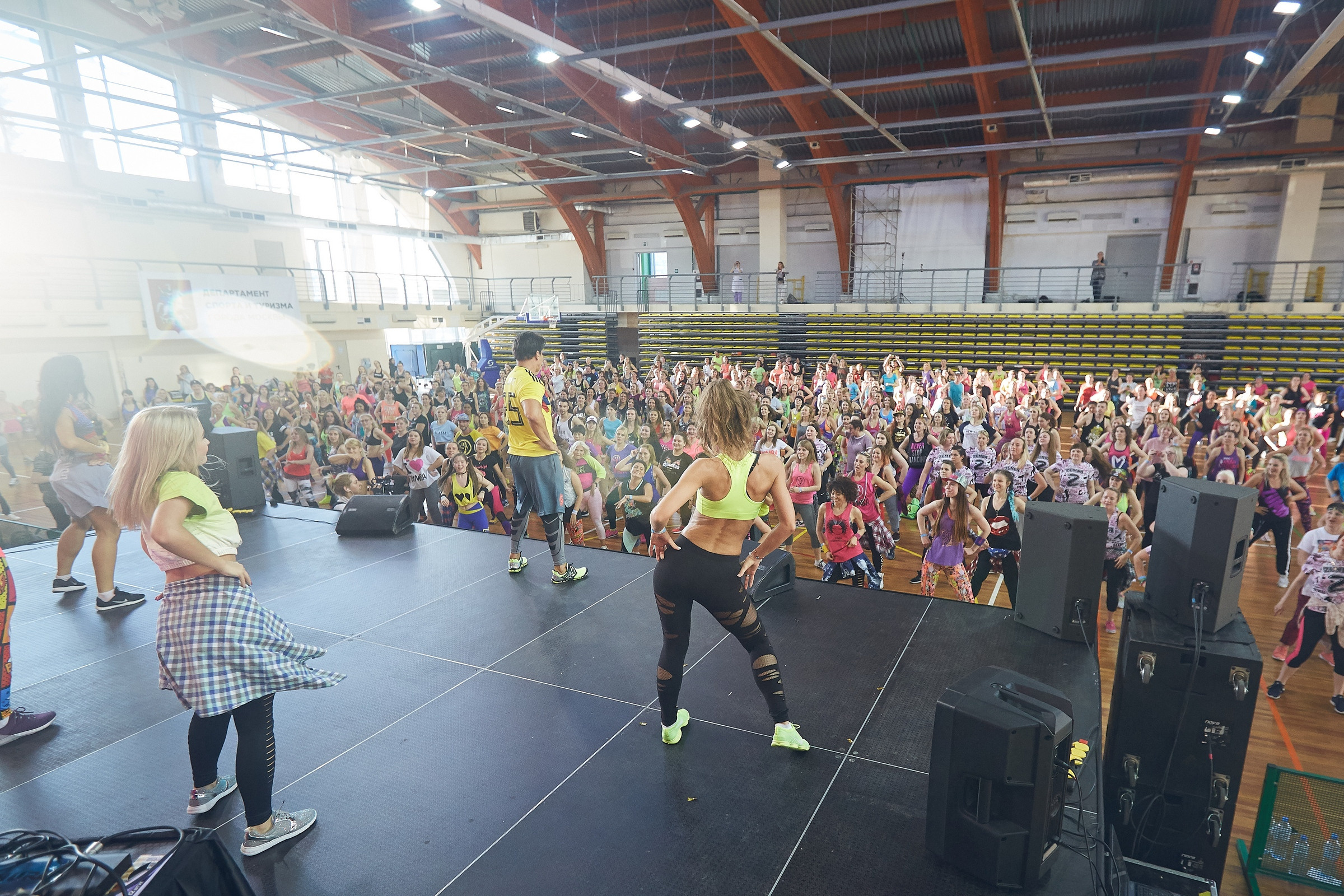 Создатель ZUMBA в Москве. Александр Осин — корпоративный и семейный фотограф в Москве