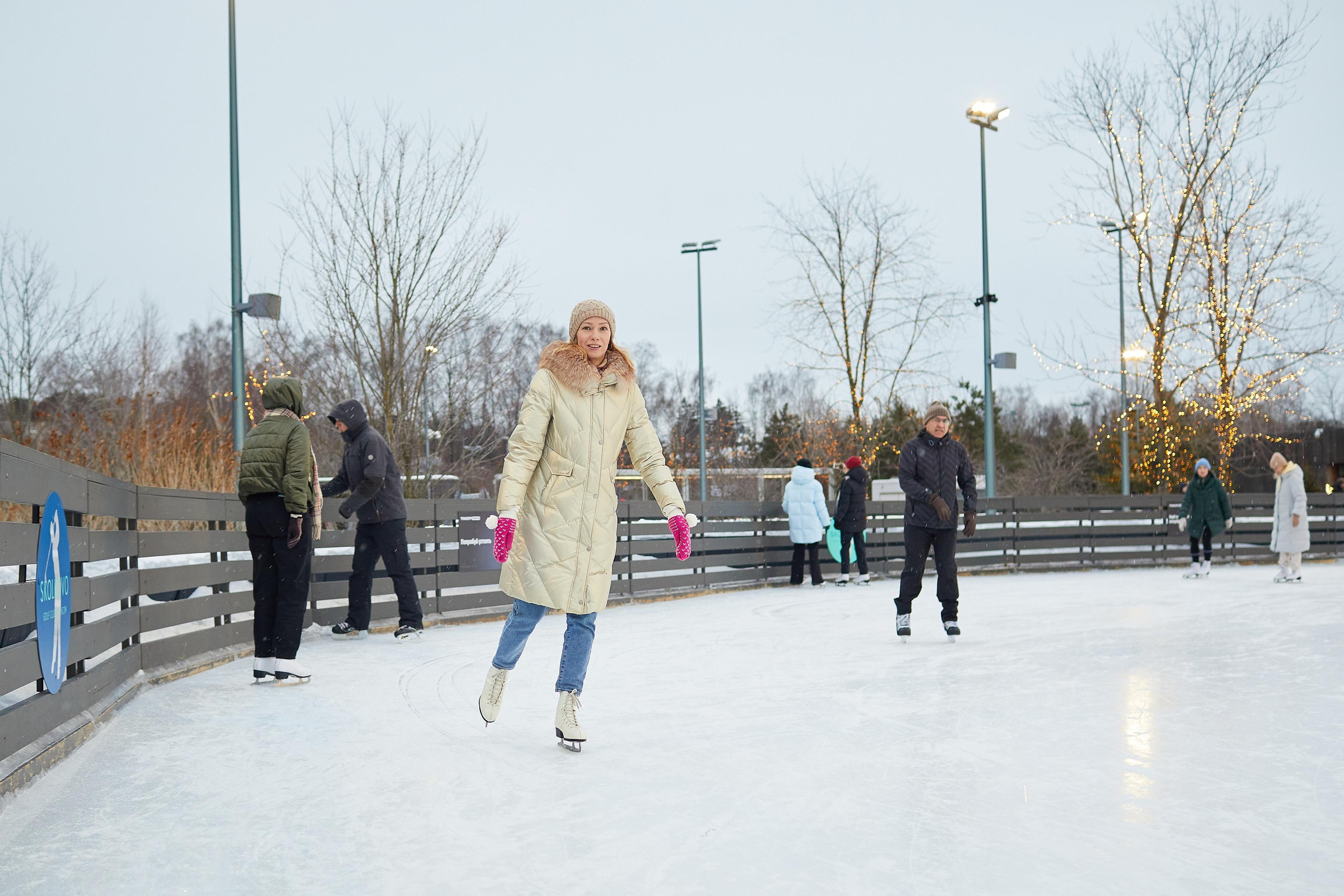Каток The Ring в Сколково. Александр Осин — корпоративный и семейный фотограф в Москве