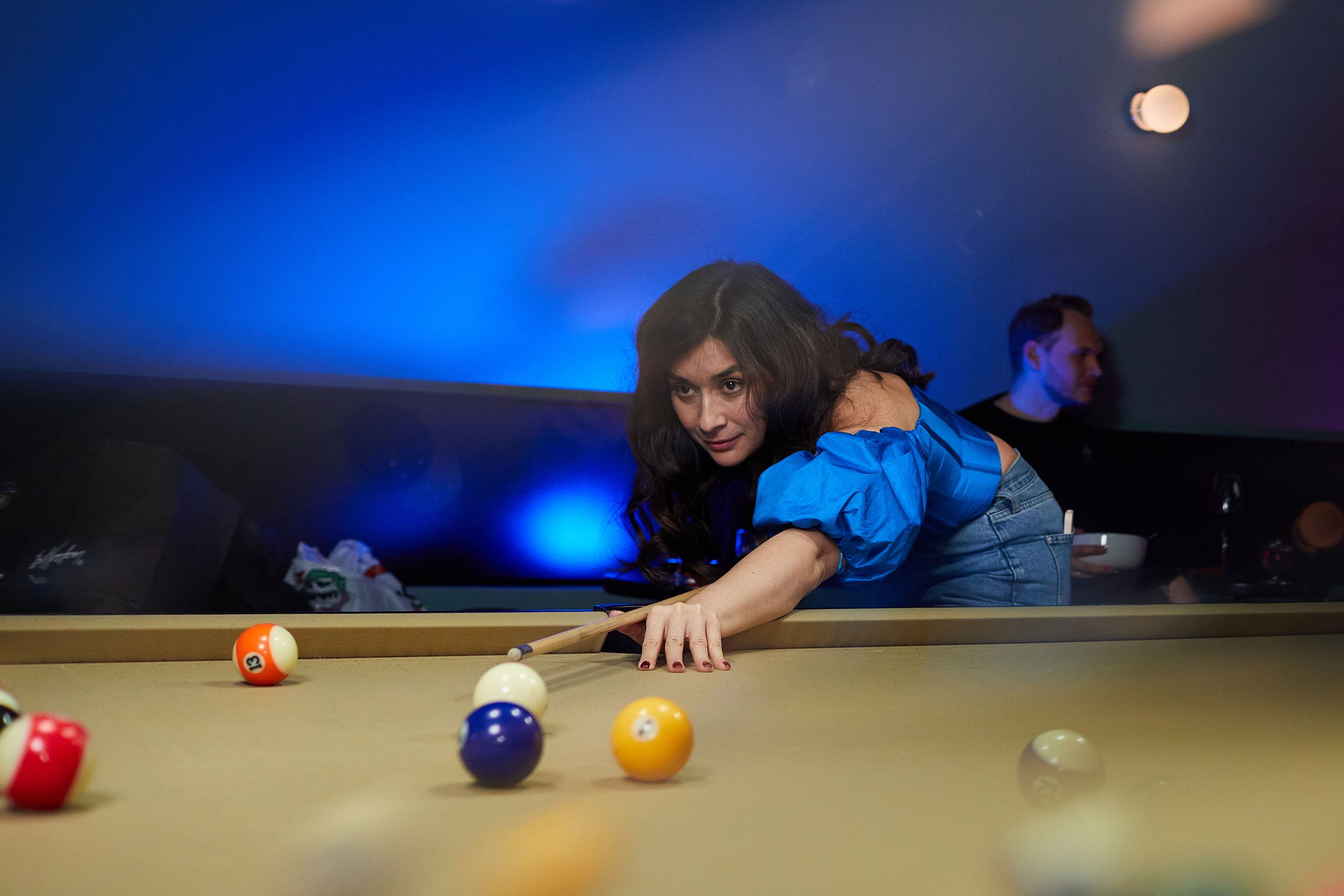 День Рождения в баре «Круглый шар». Александр Осин — корпоративный и семейный фотограф в Москве