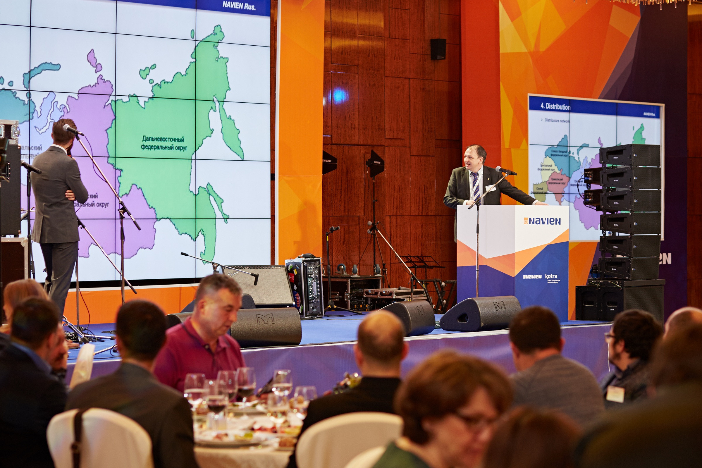 Корейская компания NAVIEN. Александр Осин — корпоративный и семейный фотограф в Москве