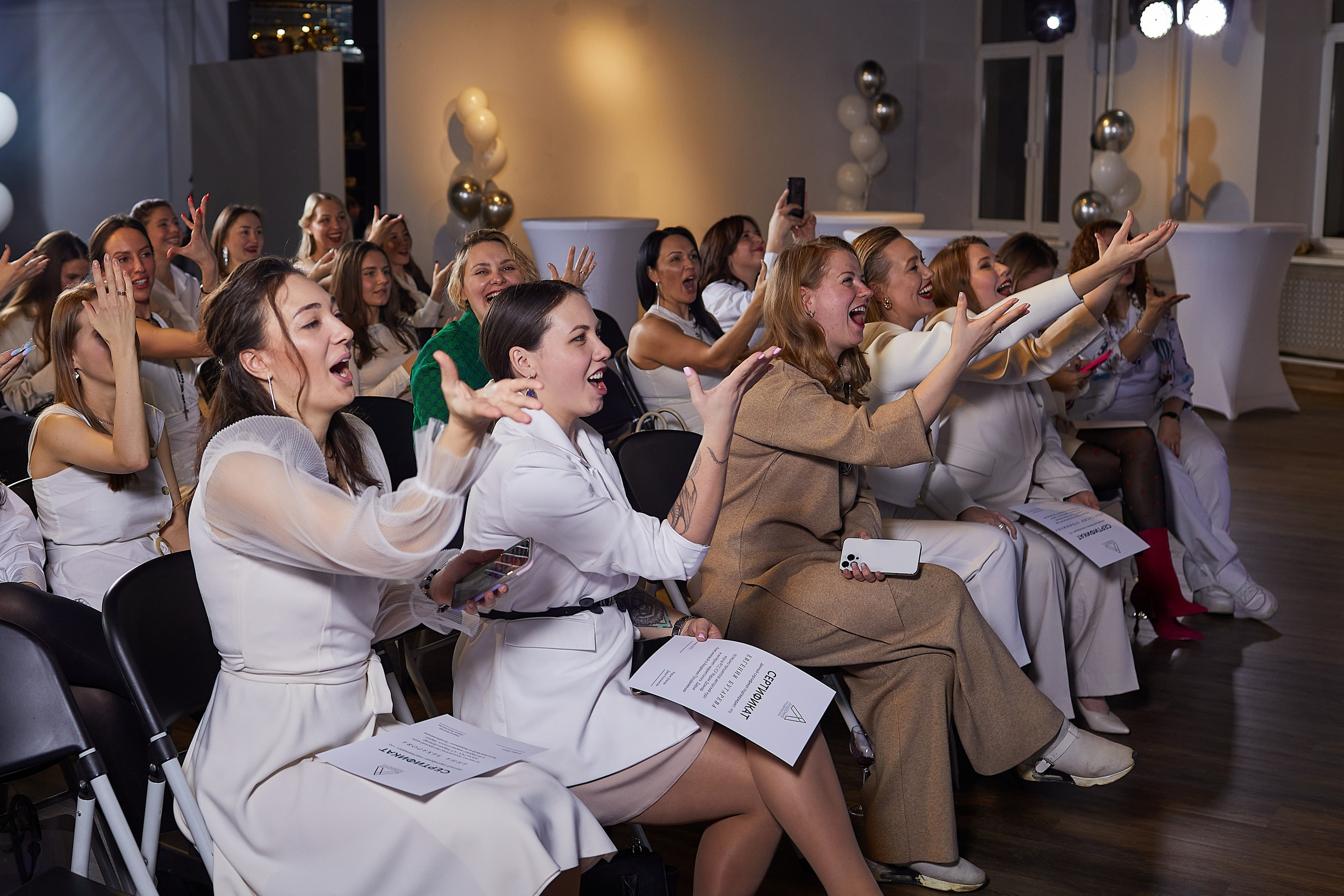 Академия Продвижения. Александр Осин — корпоративный и семейный фотограф в Москве