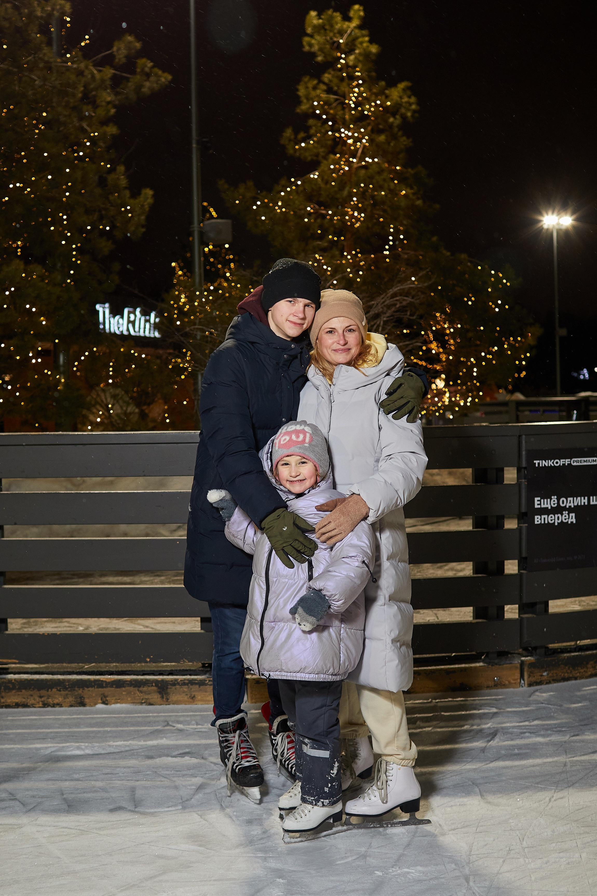 Каток The Ring в Сколково. Александр Осин — корпоративный и семейный фотограф в Москве