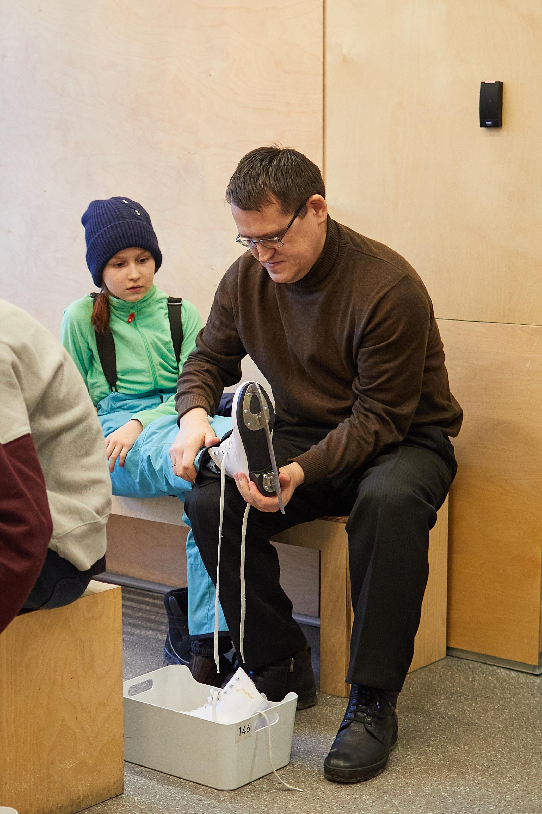 Каток The Ring в Сколково. Александр Осин — корпоративный и семейный фотограф в Москве