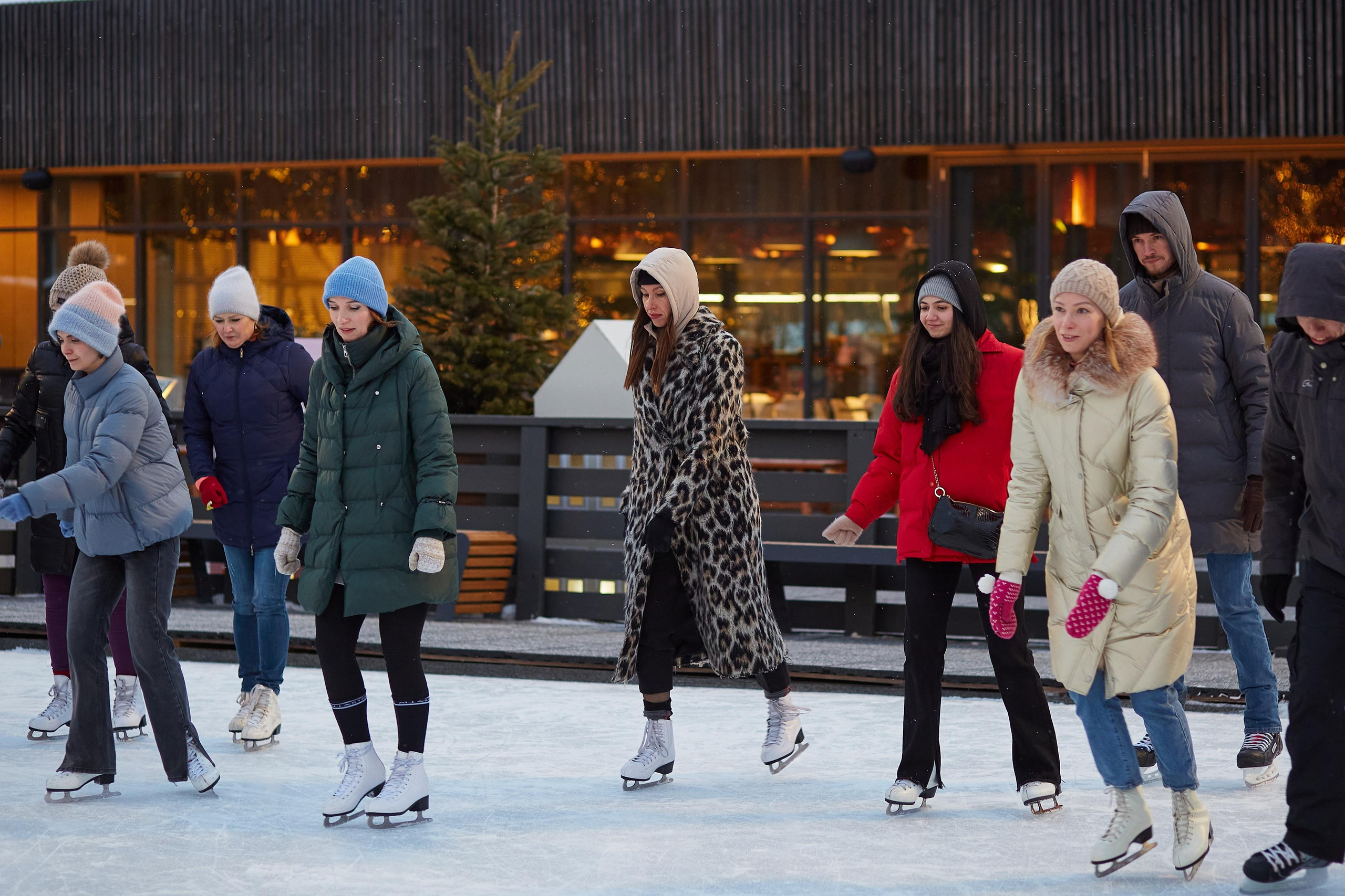 Каток The Ring в Сколково. Александр Осин — корпоративный и семейный фотограф в Москве
