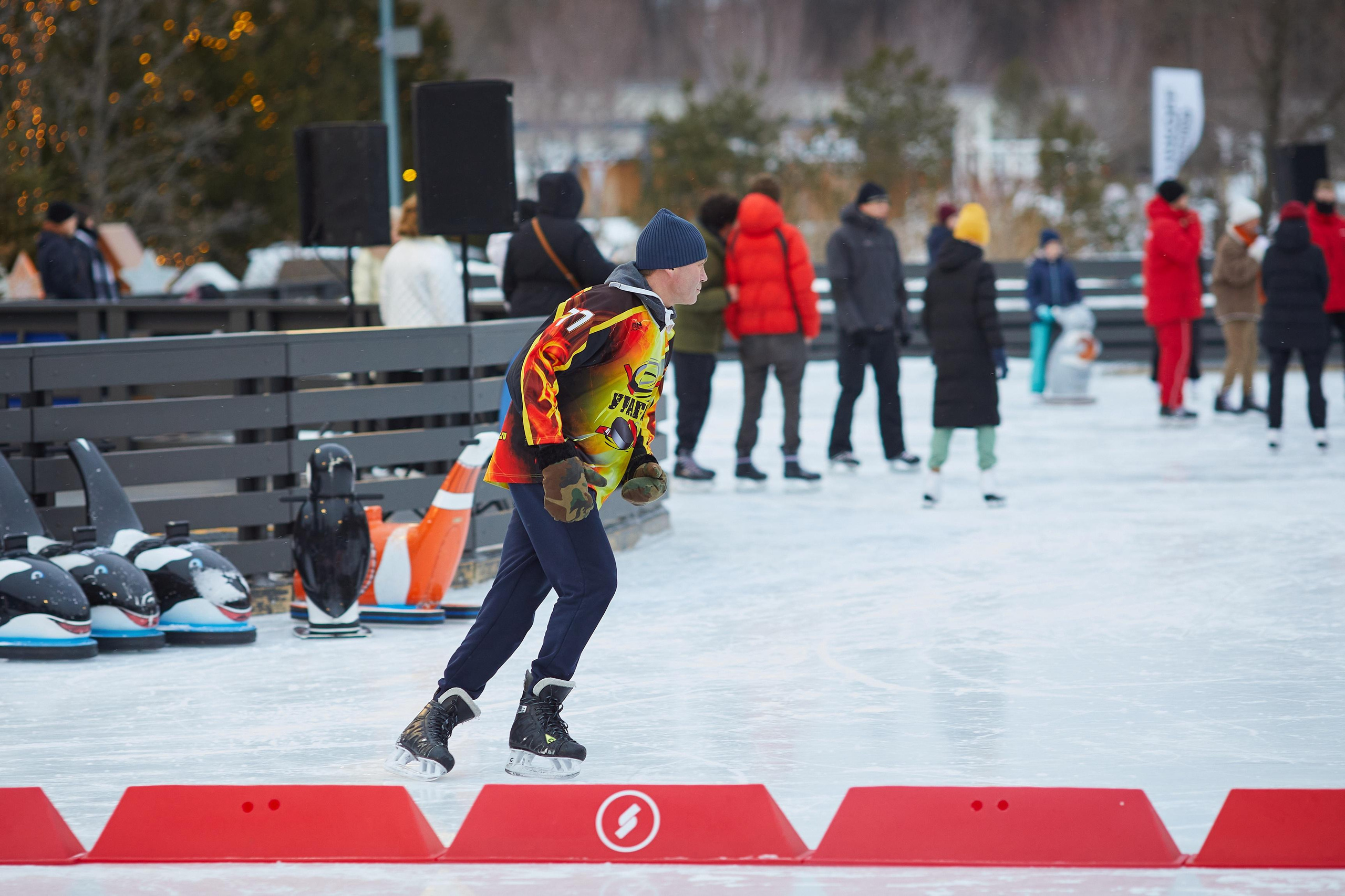 Каток The Ring в Сколково. Александр Осин — корпоративный и семейный фотограф в Москве