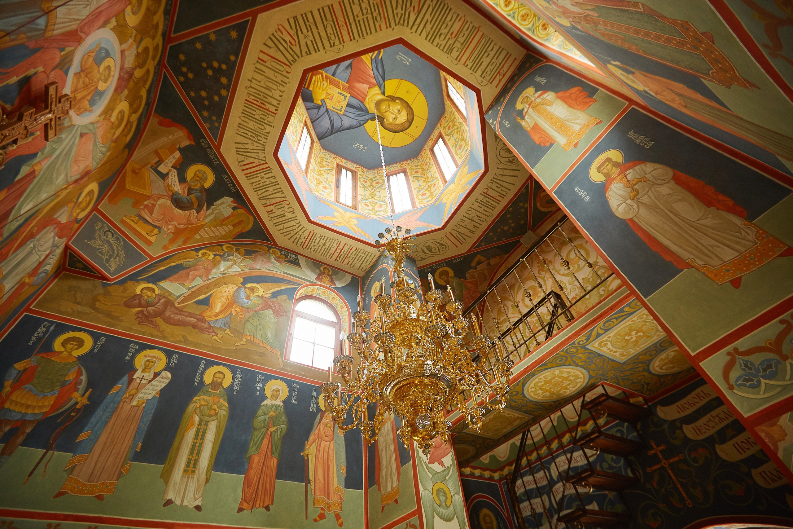 Церковь Успения Пресвятой Богородицы. Александр Осин — корпоративный и семейный фотограф в Москве