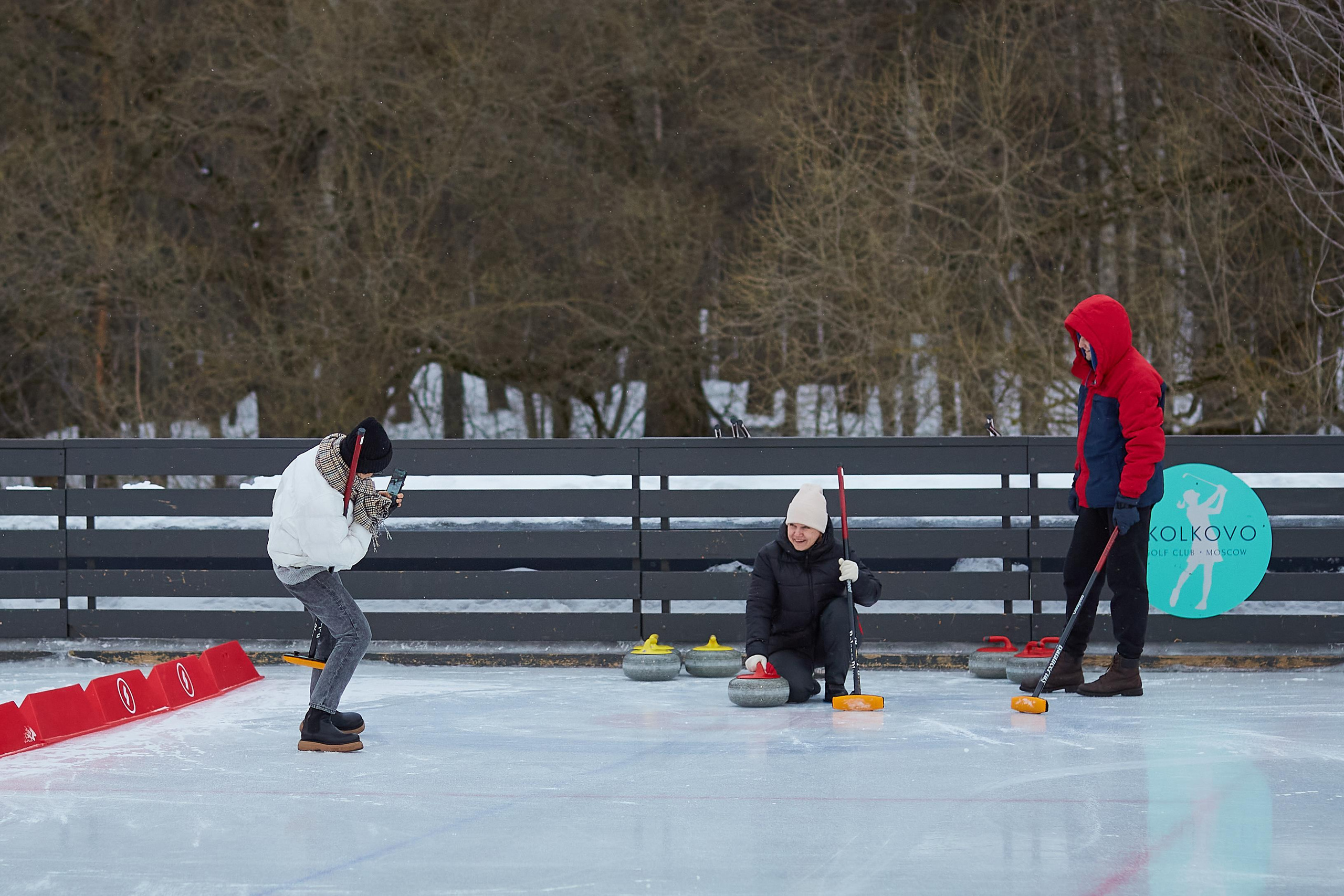 Каток The Ring в Сколково. Александр Осин — корпоративный и семейный фотограф в Москве