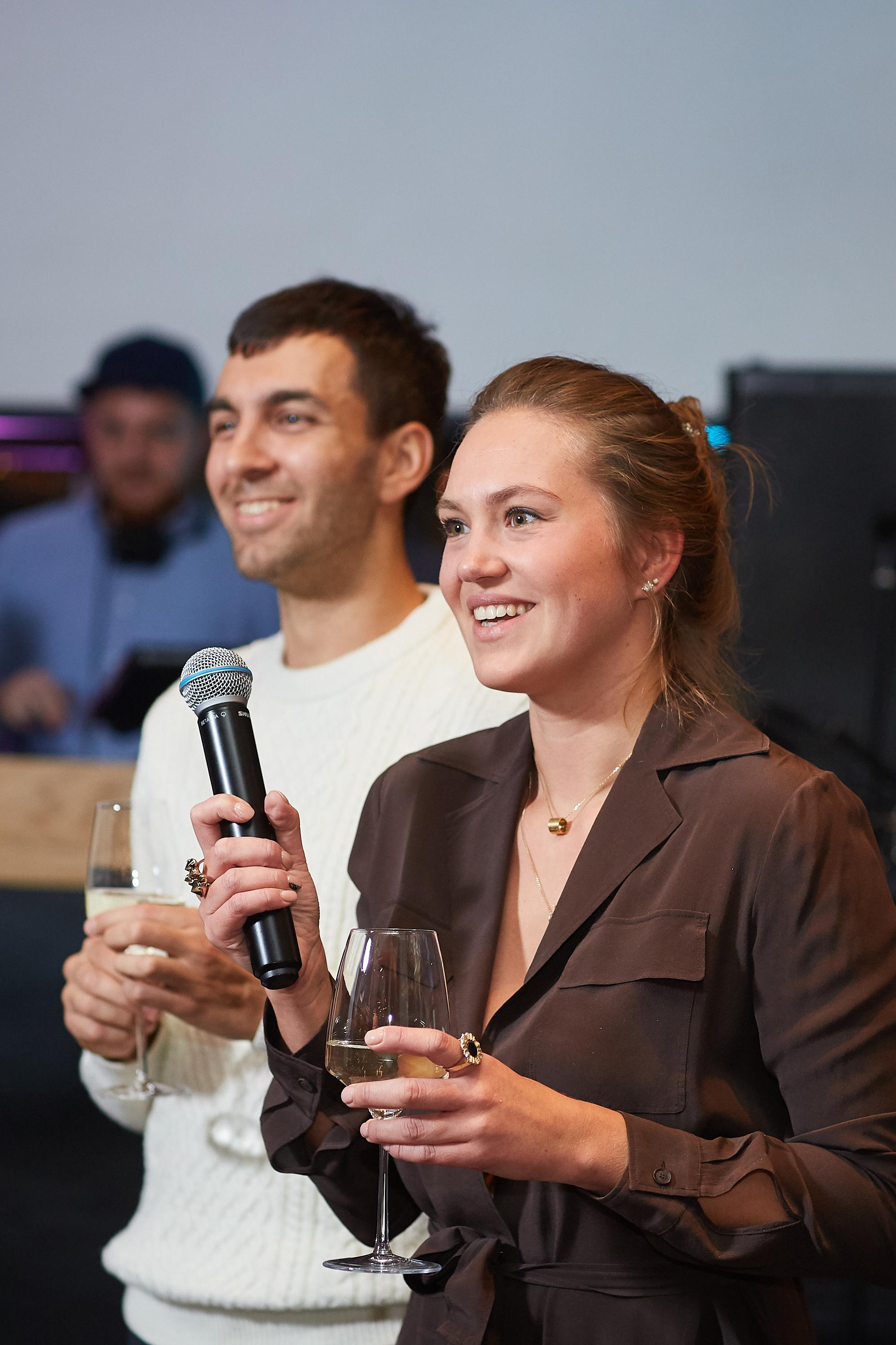 День Рождения в ресторане FADO. Александр Осин — корпоративный и семейный фотограф в Москве