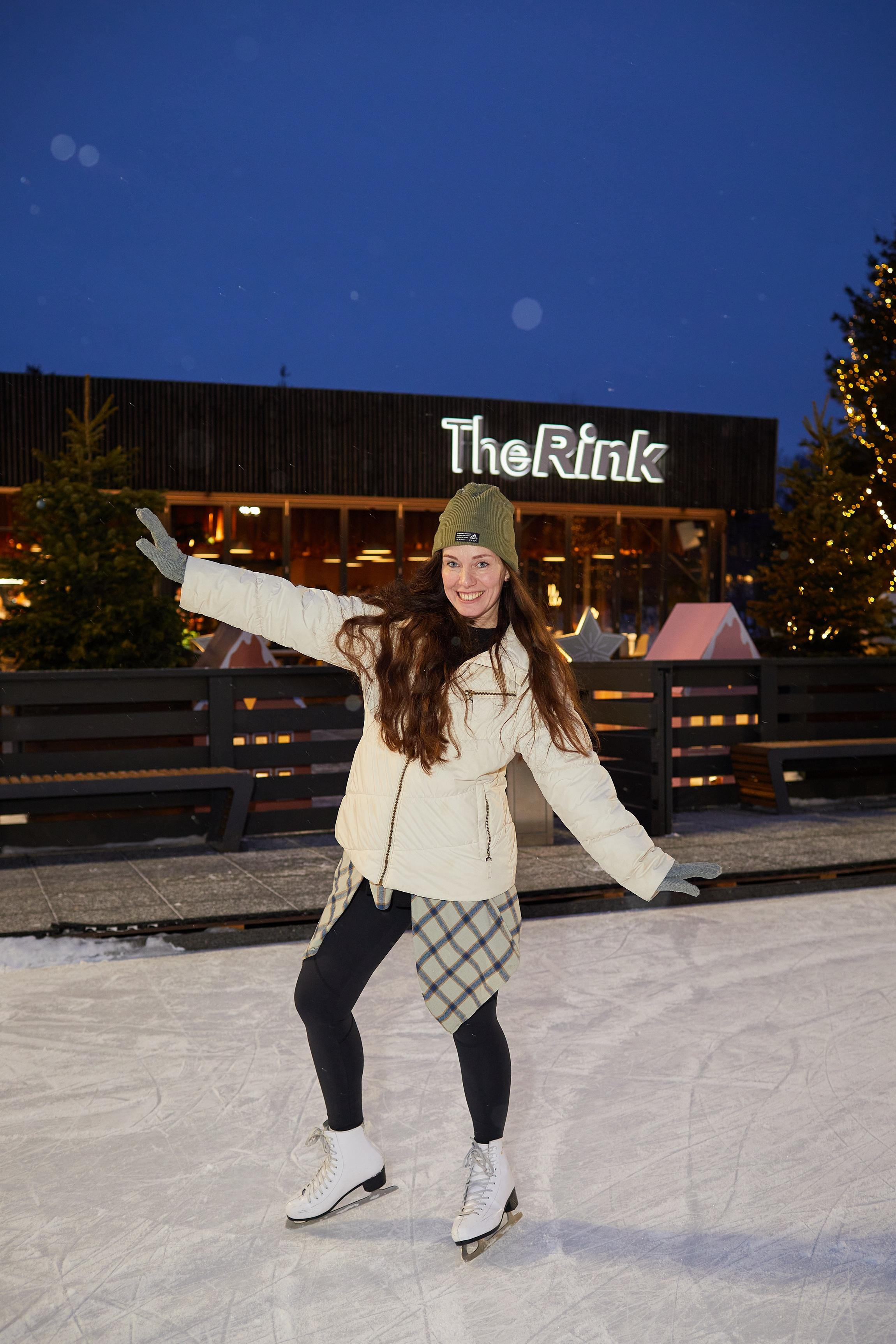 Каток The Ring в Сколково. Александр Осин — корпоративный и семейный фотограф в Москве
