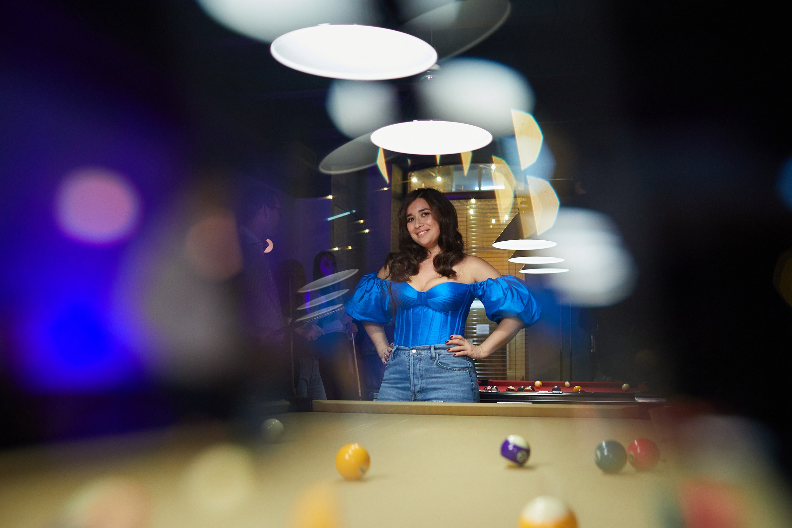 День Рождения в баре «Круглый шар». Александр Осин — корпоративный и семейный фотограф в Москве