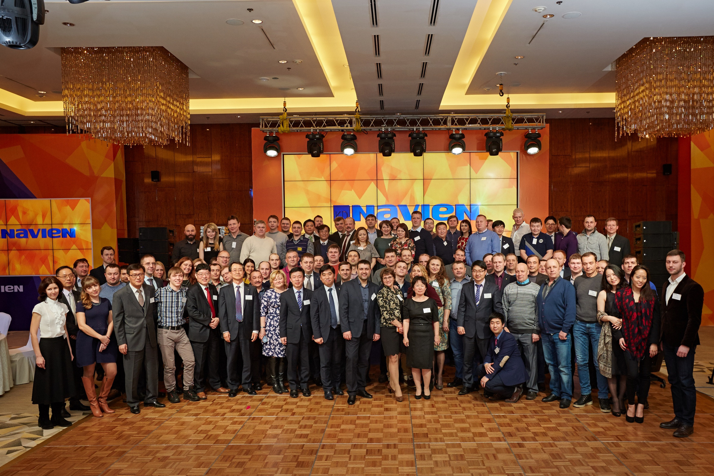 Корейская компания NAVIEN. Александр Осин — корпоративный и семейный фотограф в Москве