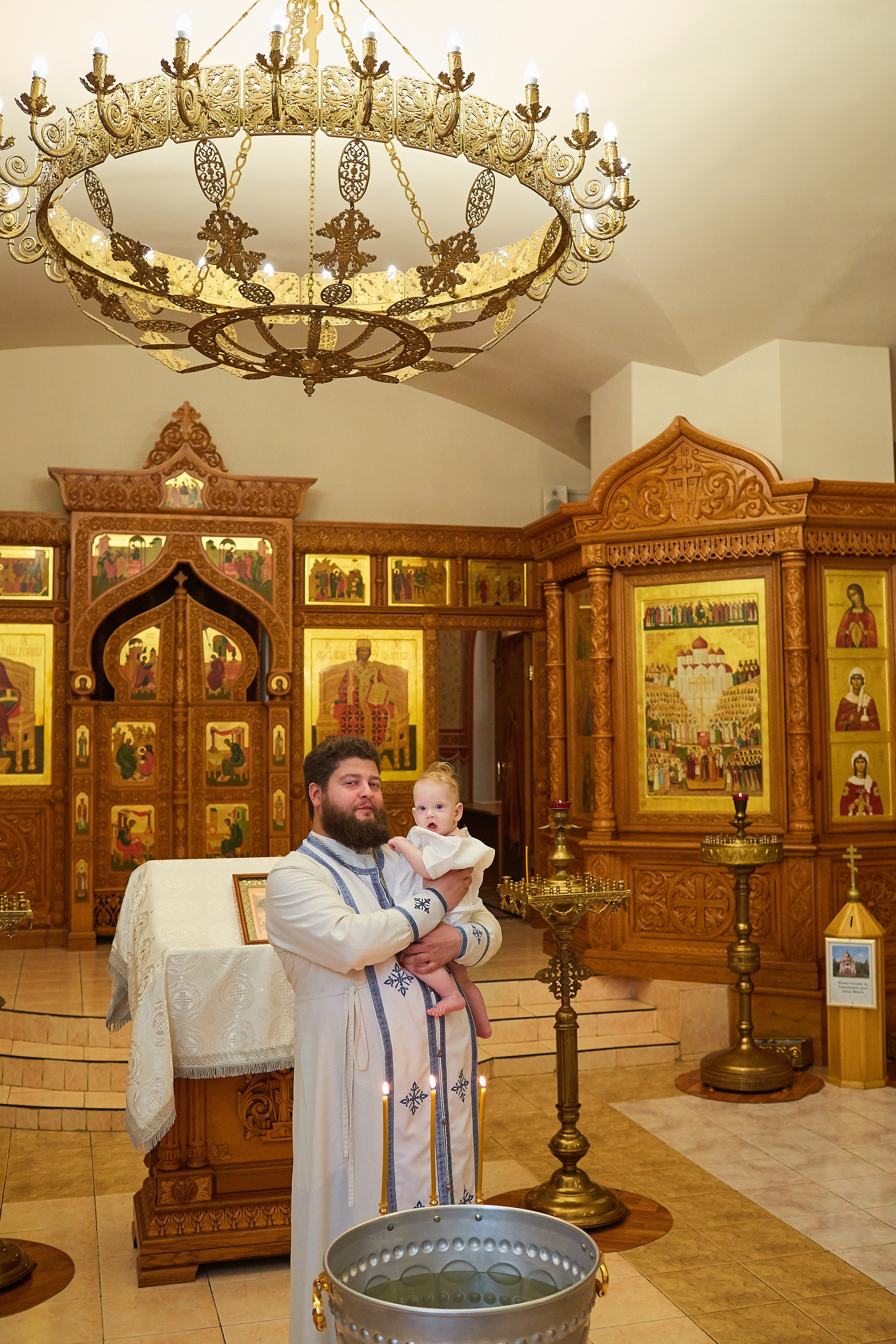 Александро-Невский храм. Александр Осин — корпоративный и семейный фотограф в Москве