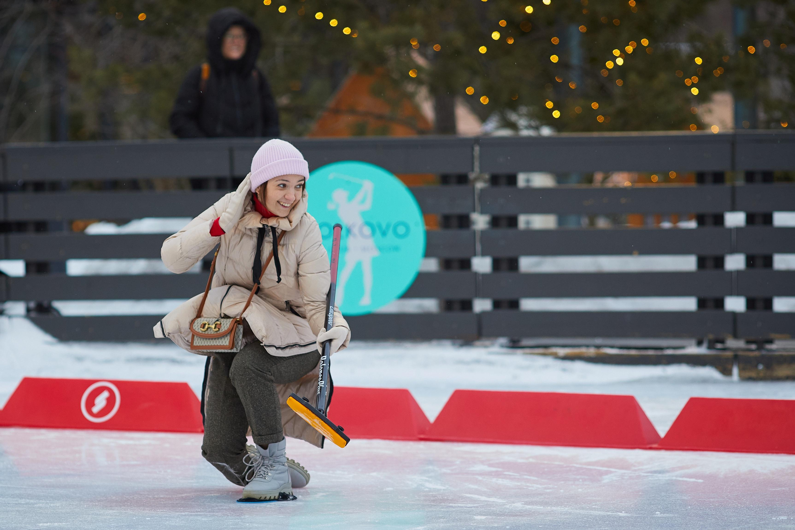 Каток The Ring в Сколково. Александр Осин — корпоративный и семейный фотограф в Москве